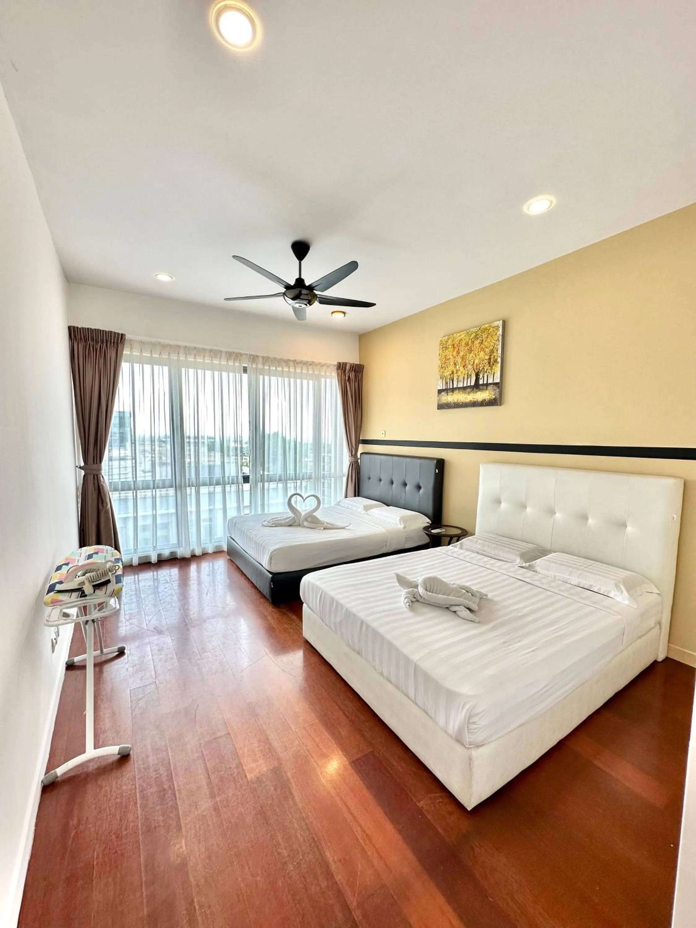 Bedroom, Bed in AJ Suites @ Loft Imago KK