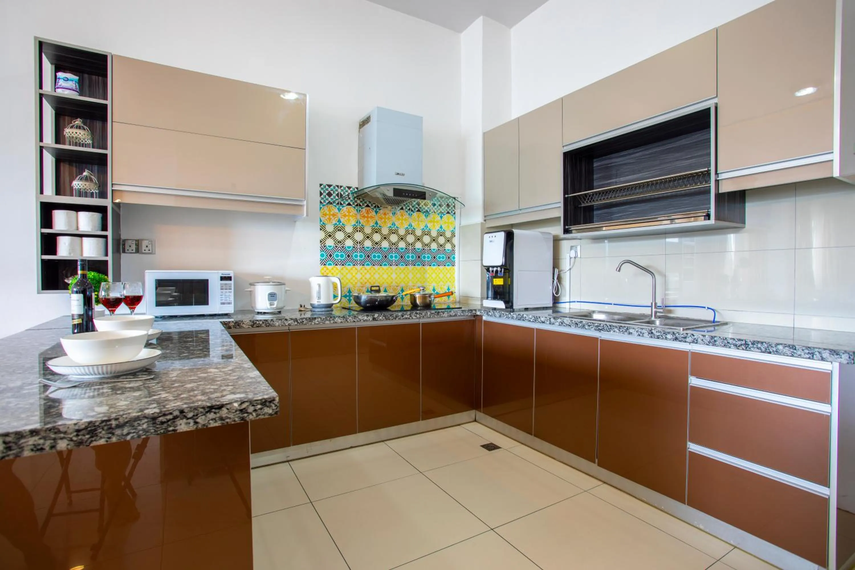 Kitchen or kitchenette in AJ Suites @ Loft Imago KK