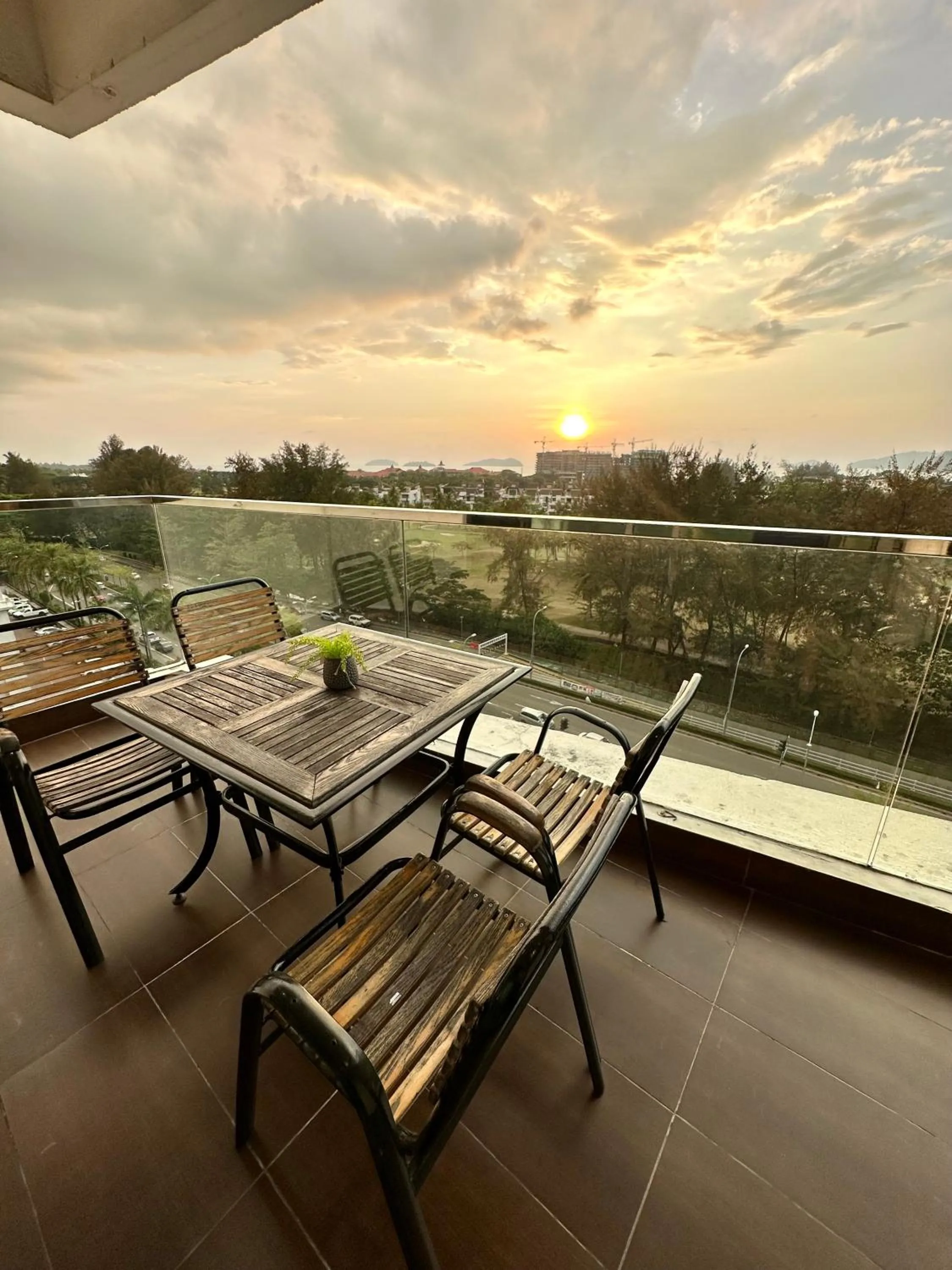 Natural landscape in AJ Suites @ Loft Imago KK