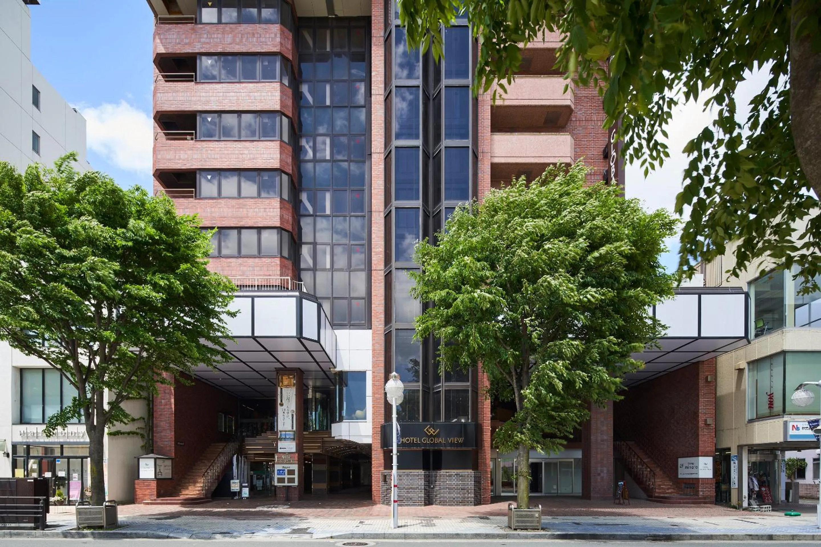 Property building in Hotel Global View Hachinohe