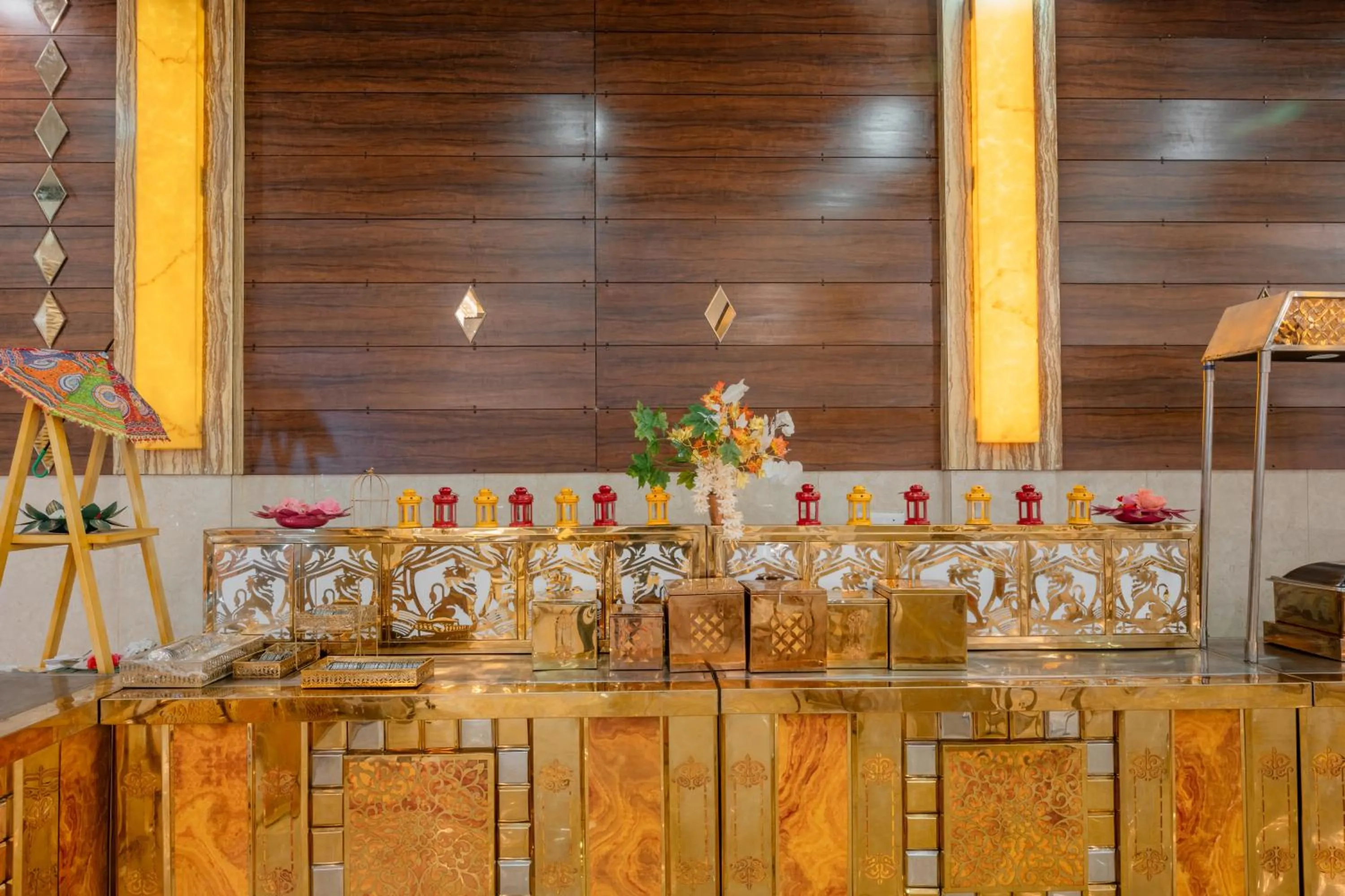 Property building in Hotel Vasdaa Grand