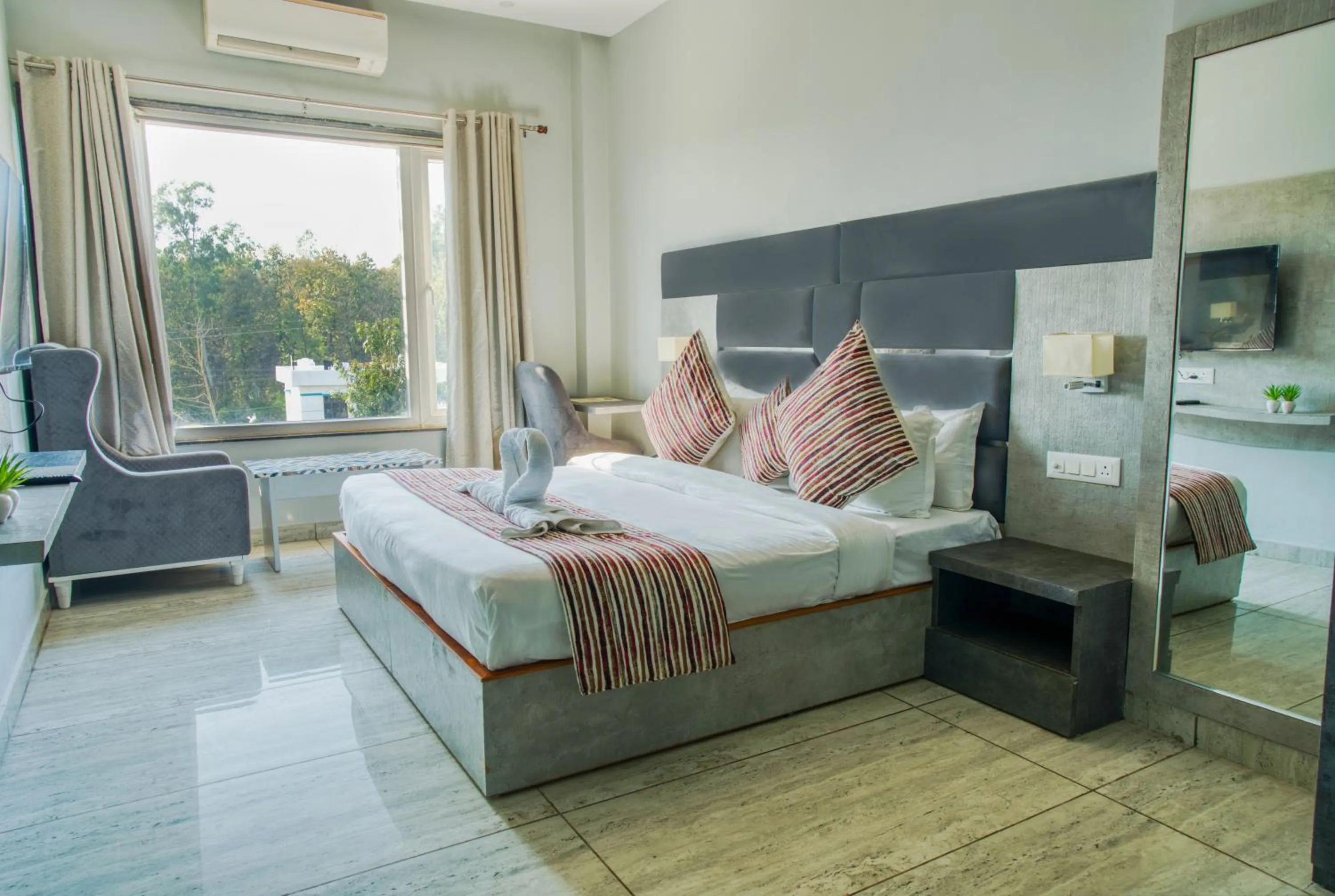 Bed in Hotel Vasdaa Grand