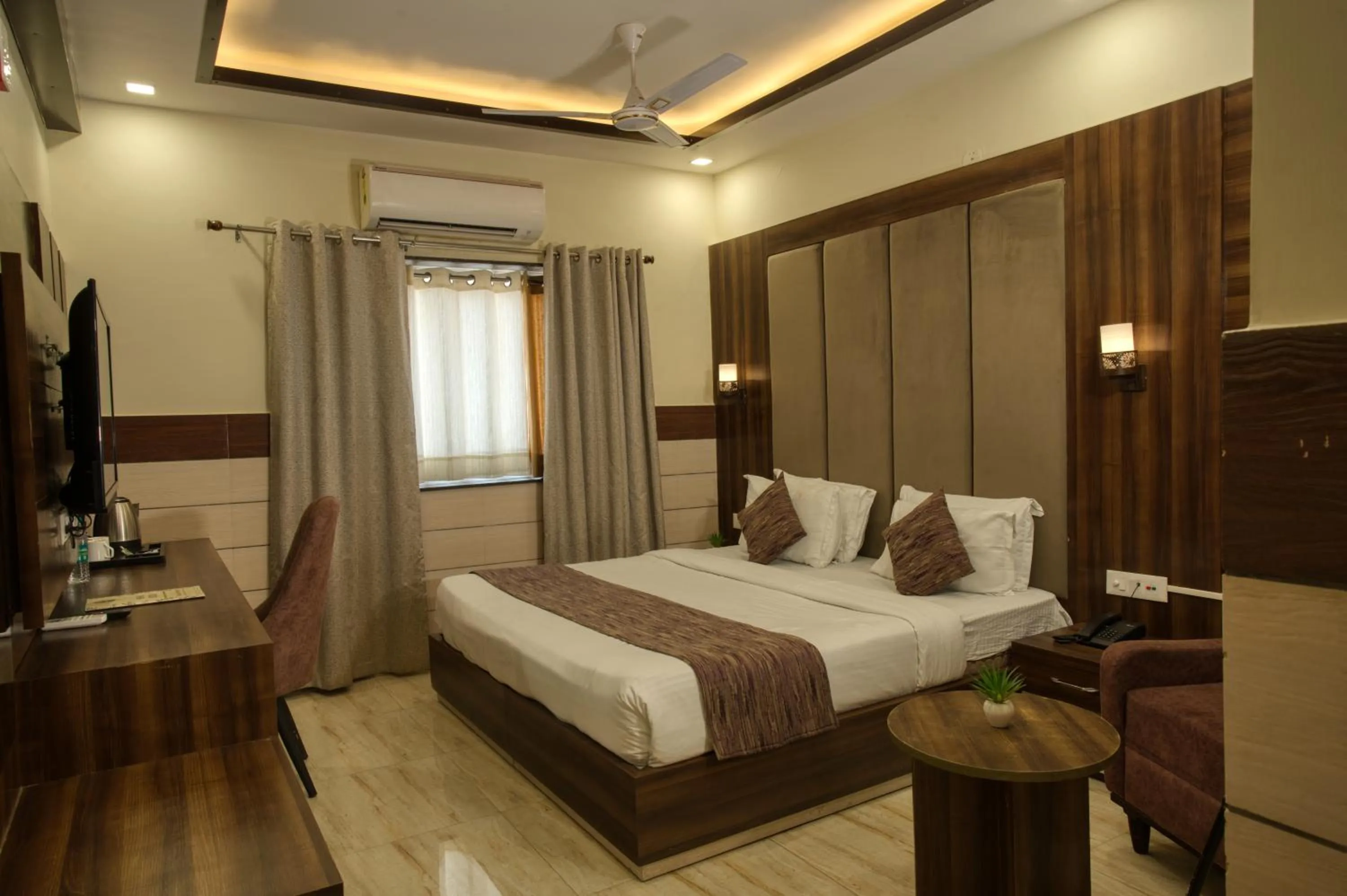 Bed in Hotel Vasdaa Grand