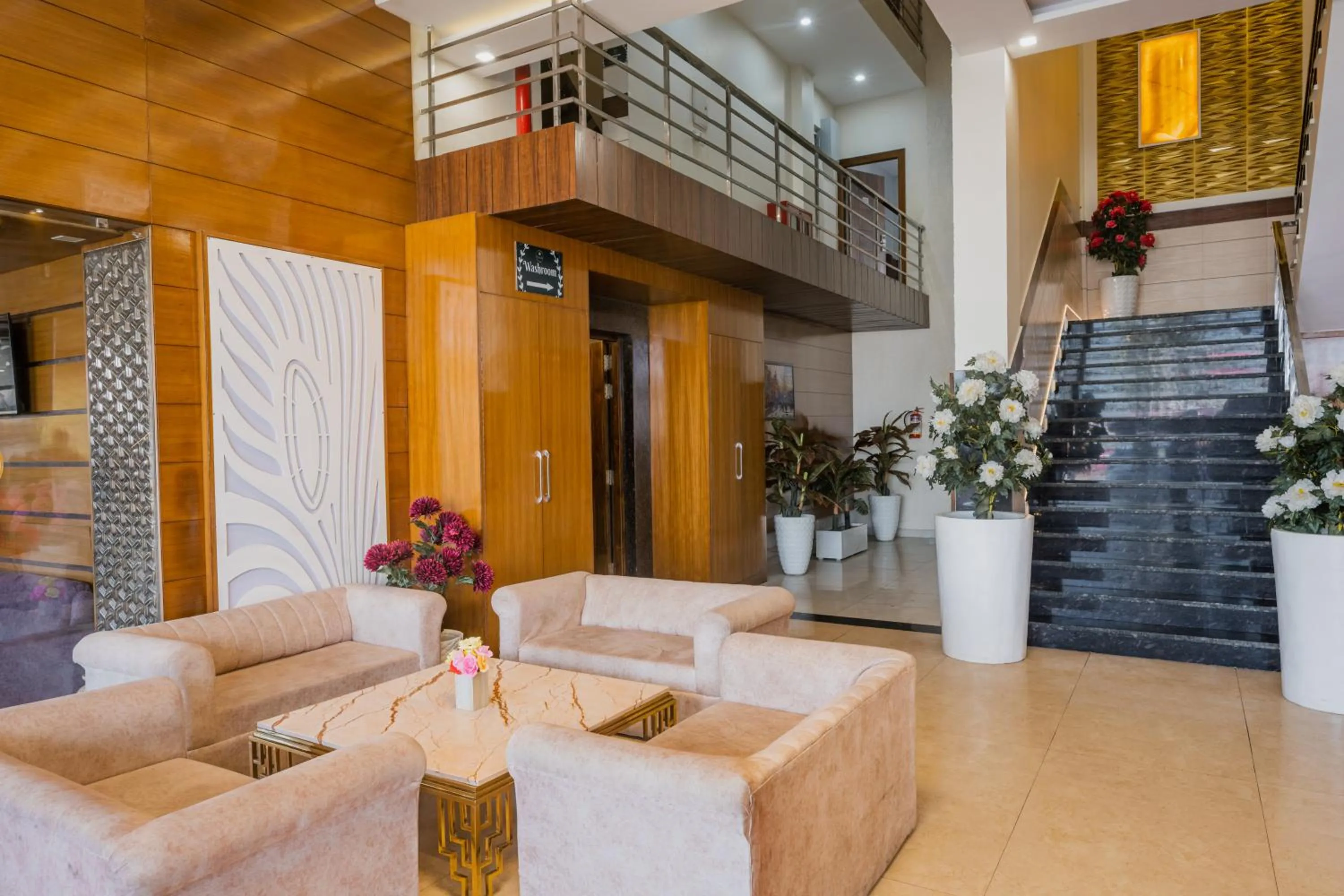 Seating area in Hotel Vasdaa Grand