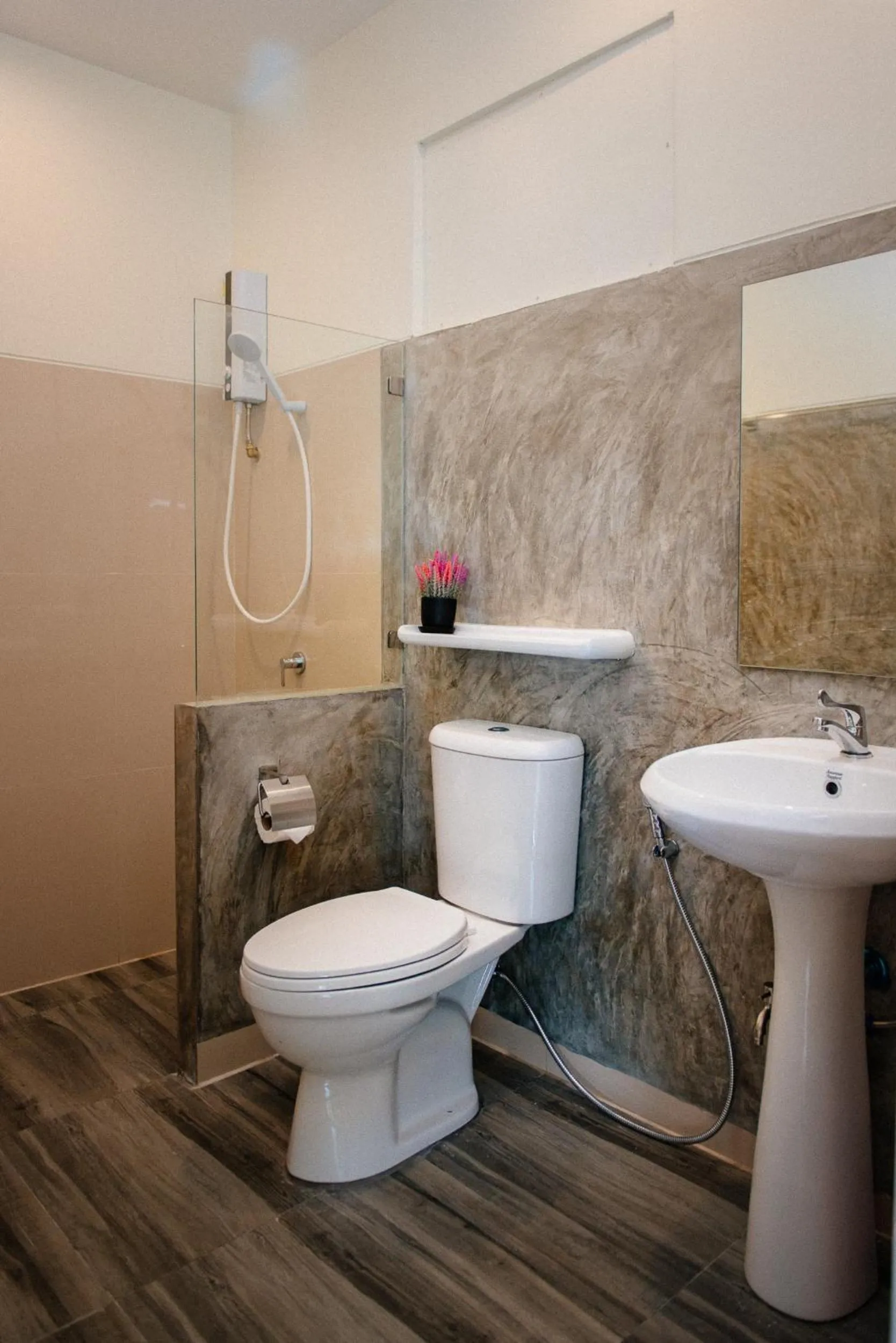 Bathroom in ONE Chumphon Hotel