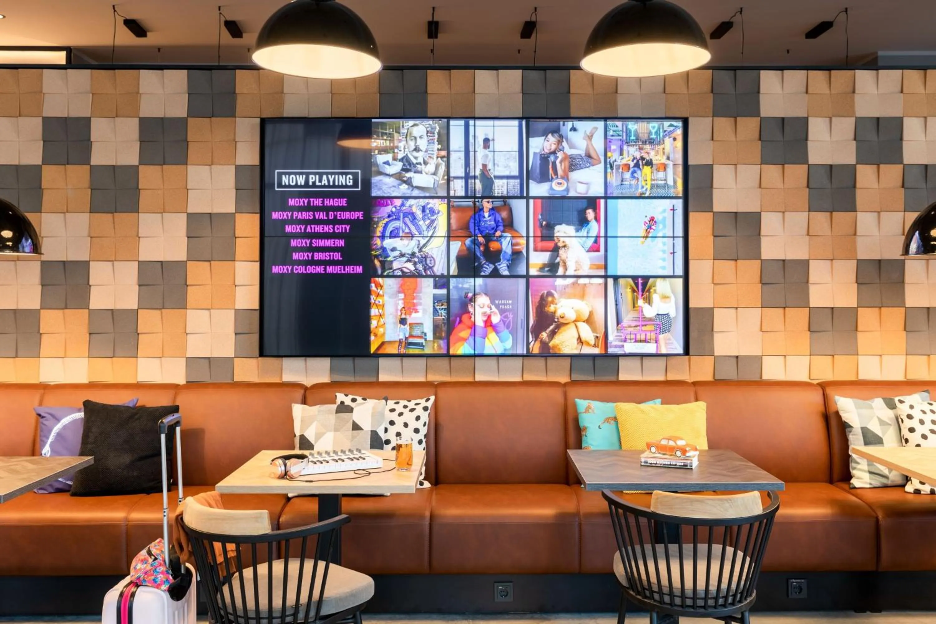 Lobby or reception in Moxy Wuerzburg