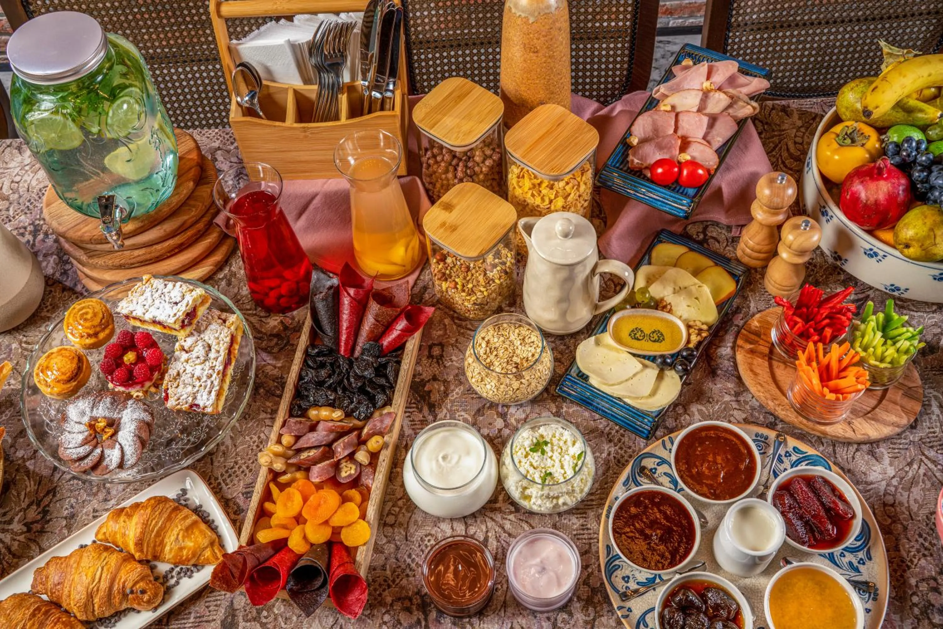 Breakfast in Makmani Boutique Hotel by DNT Group