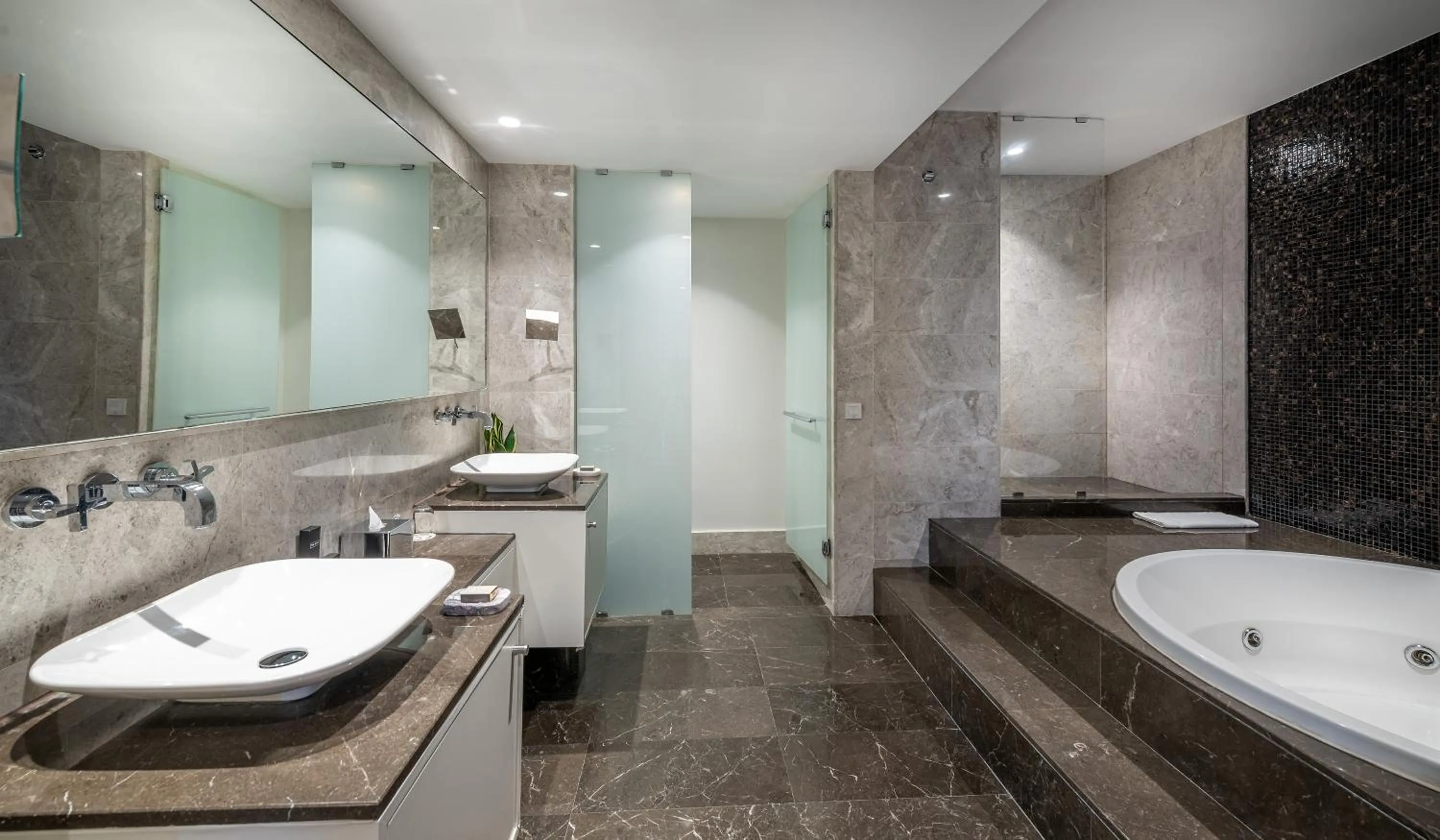 Toilet in The Stay Boulevard Nisantasi