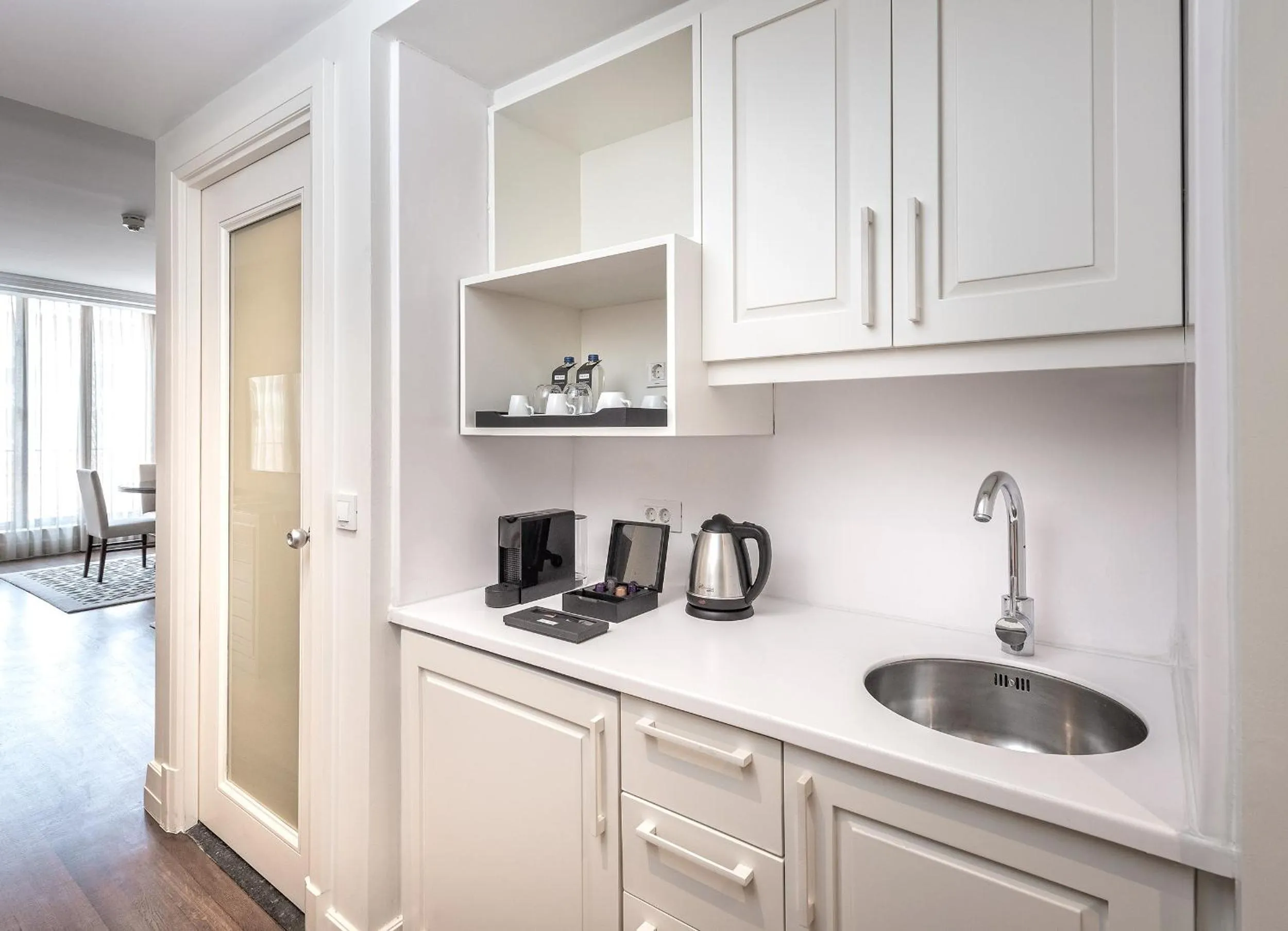 Coffee/tea facilities in The Stay Boulevard Nisantasi