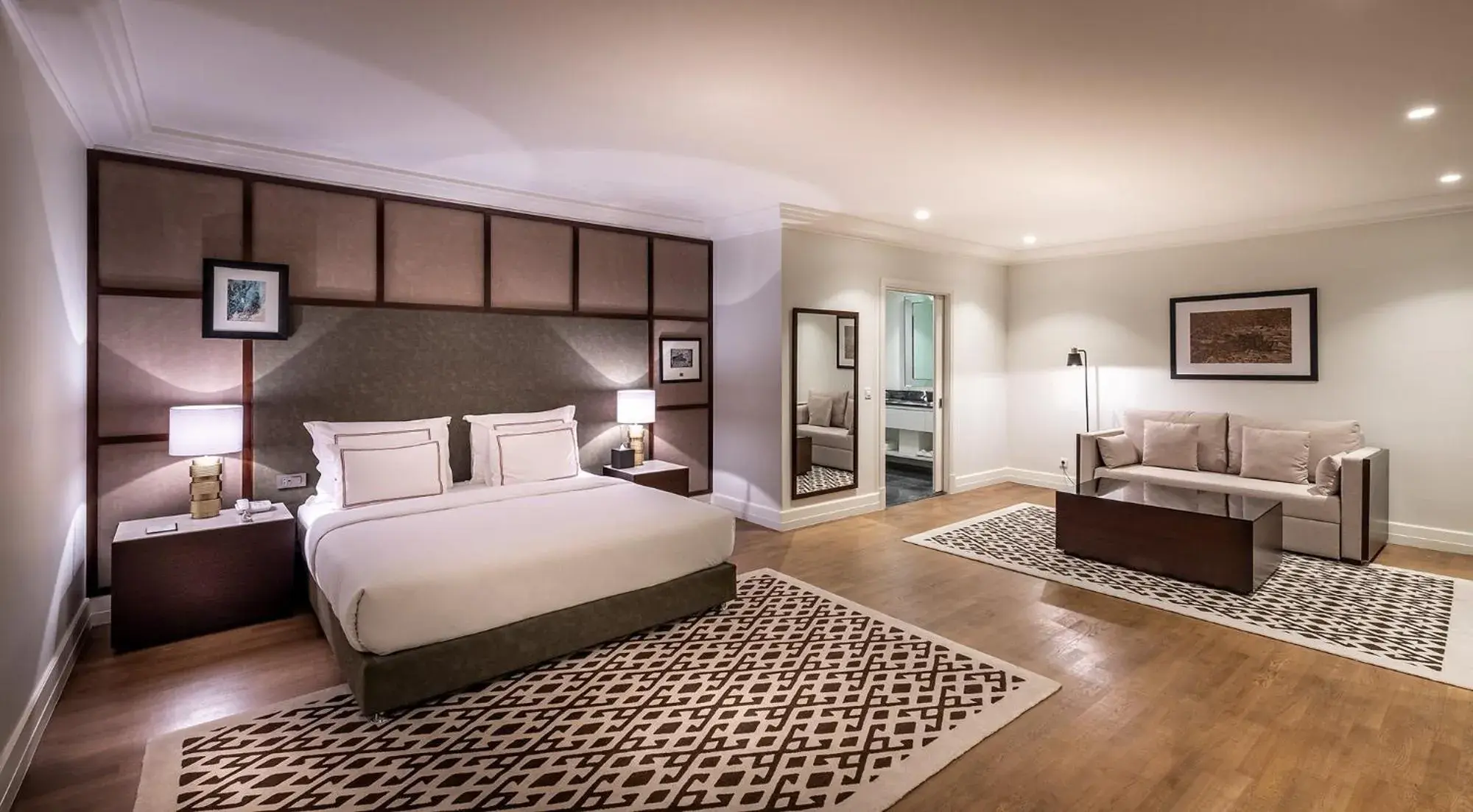 Atrium Suite in The Stay Boulevard Nisantasi Atrium Suite in The Stay Boulevard Nisantasi