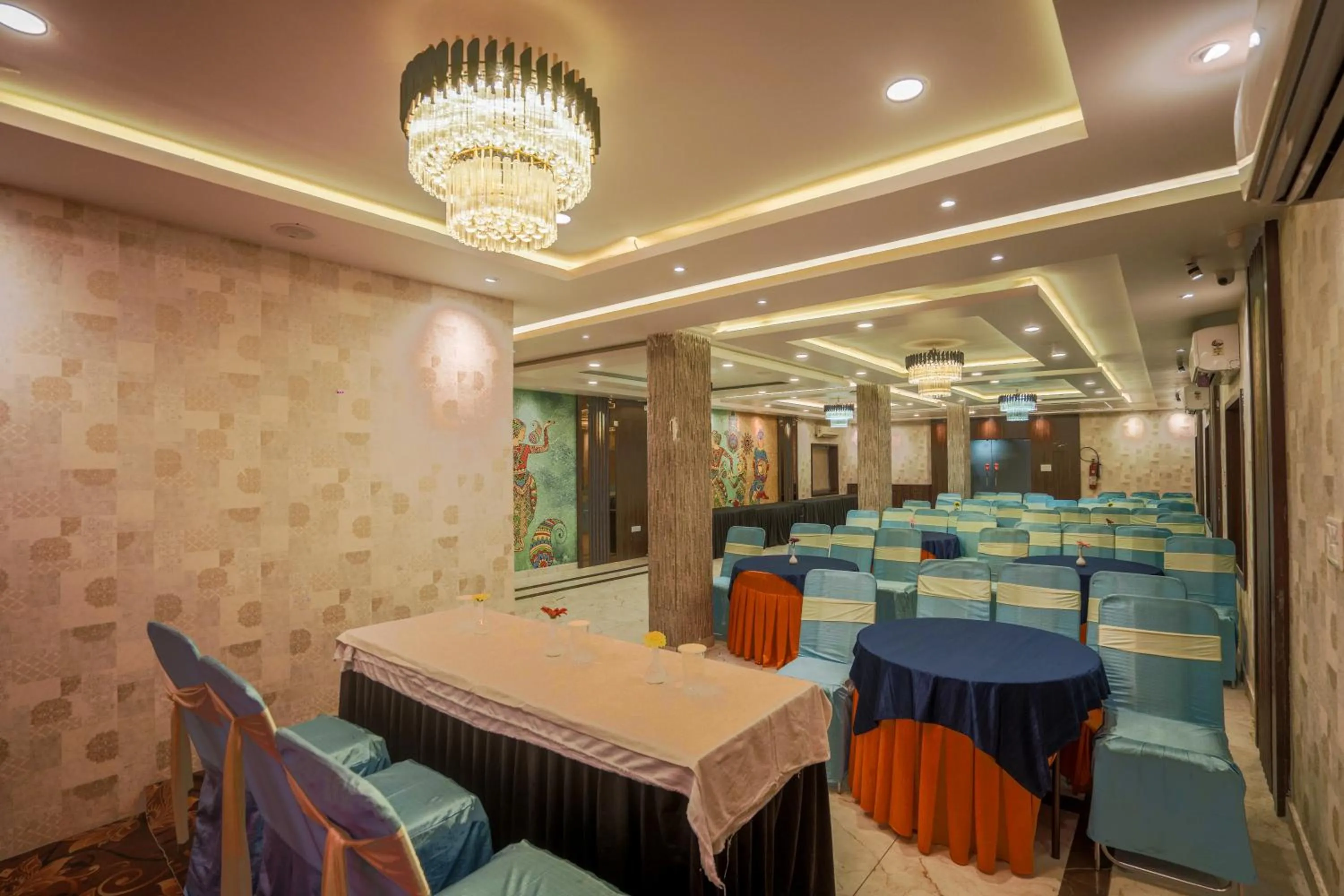 Banquet/Function facilities in HOTEL SJ PRIDE