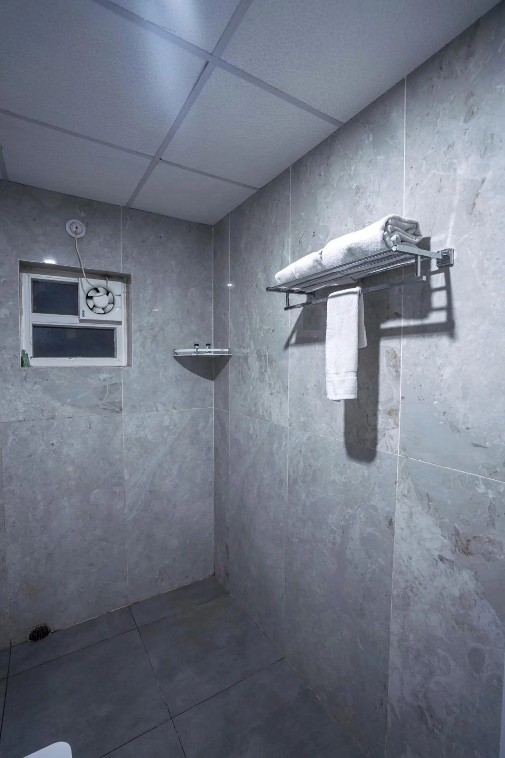 Bathroom in HOTEL SJ PRIDE