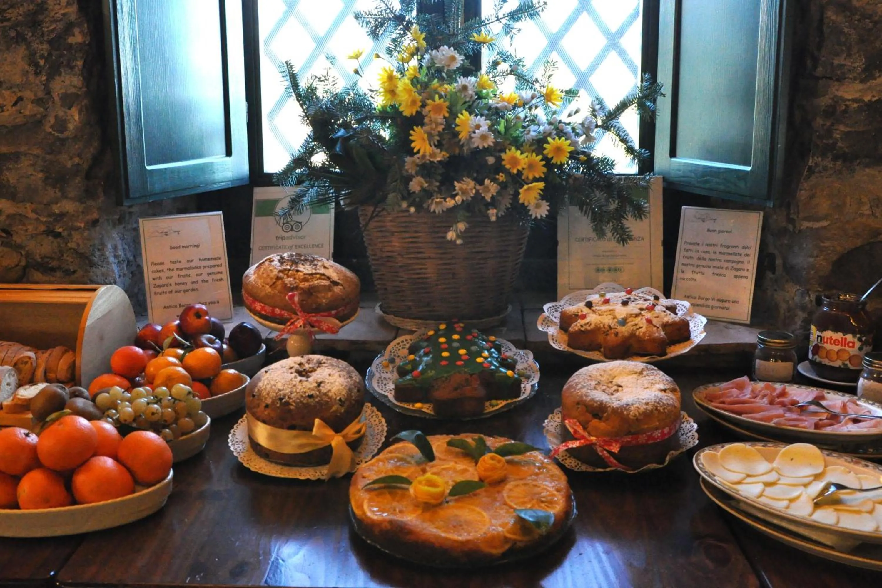 Buffet breakfast in Antico Borgo Etneo Country Hotel