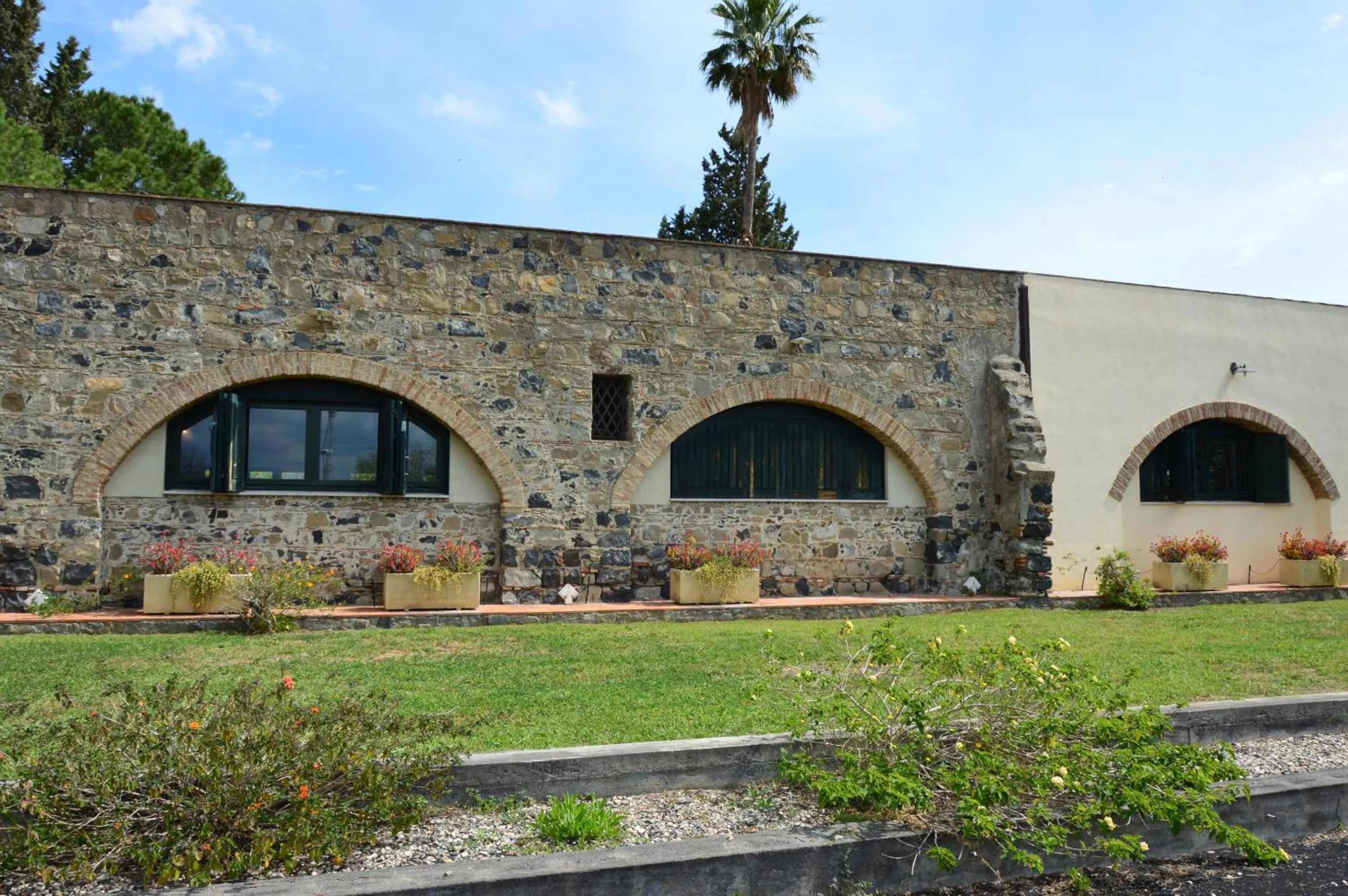 Meeting/conference room in Antico Borgo Etneo Country Hotel