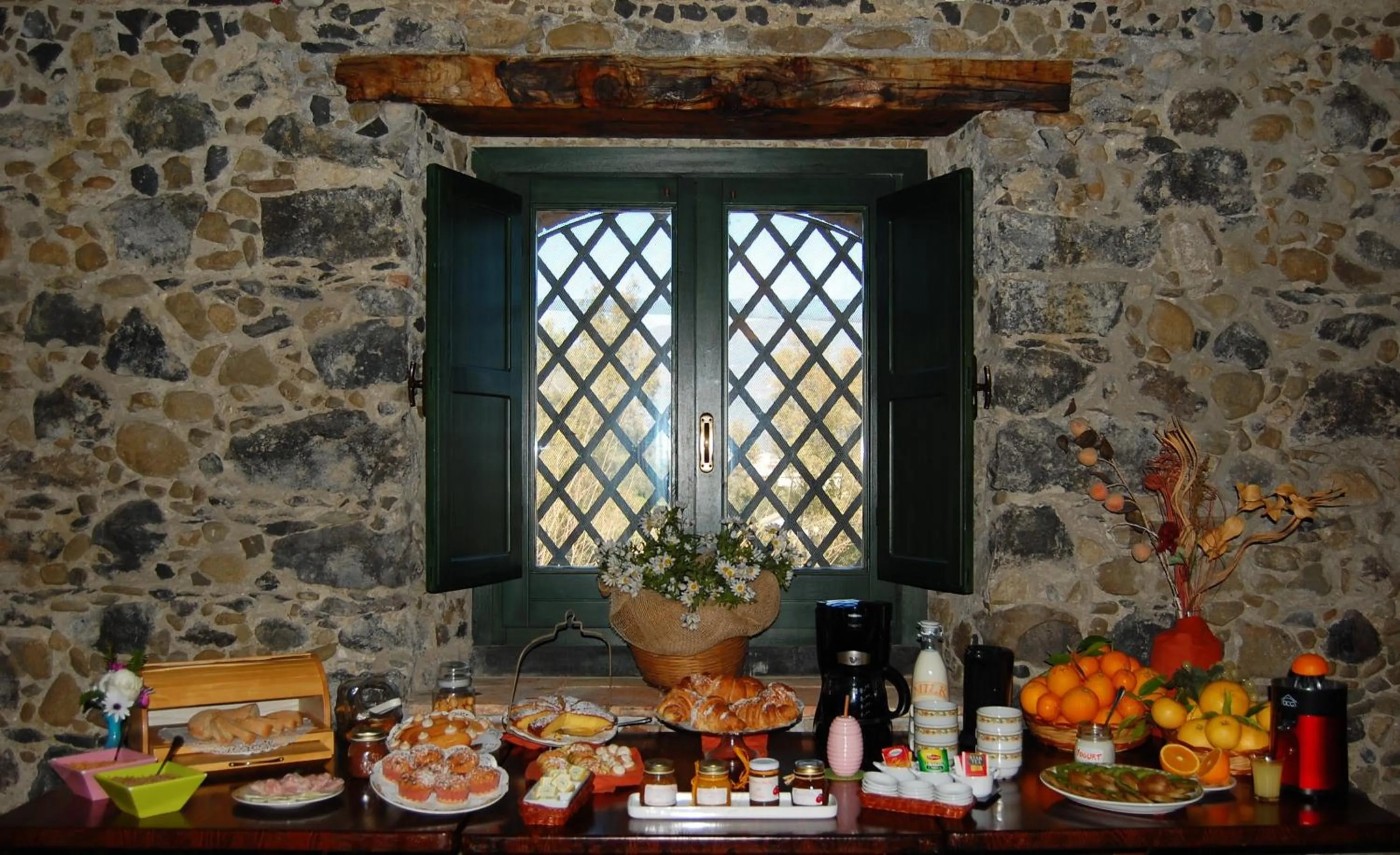 Breakfast in Antico Borgo Etneo Country Hotel