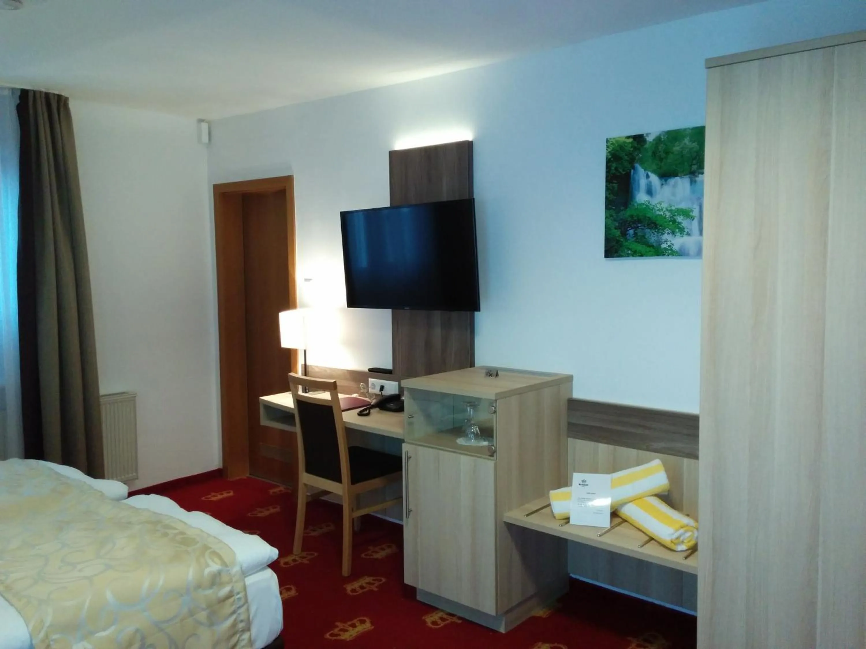 Photo of the whole room, Bed in Wellness Hotel Garni Krone