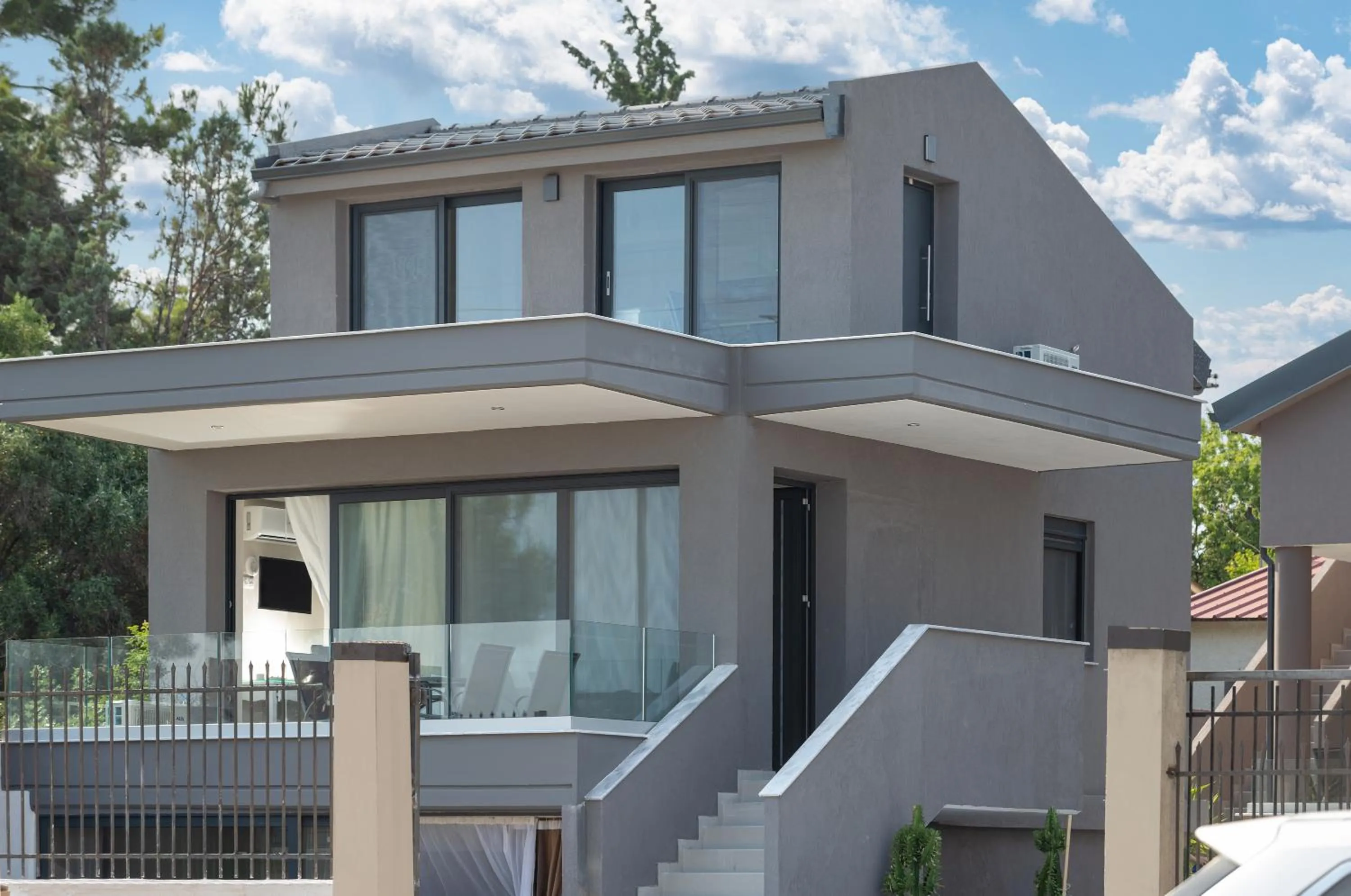 Property building in Mykoniatika Villas