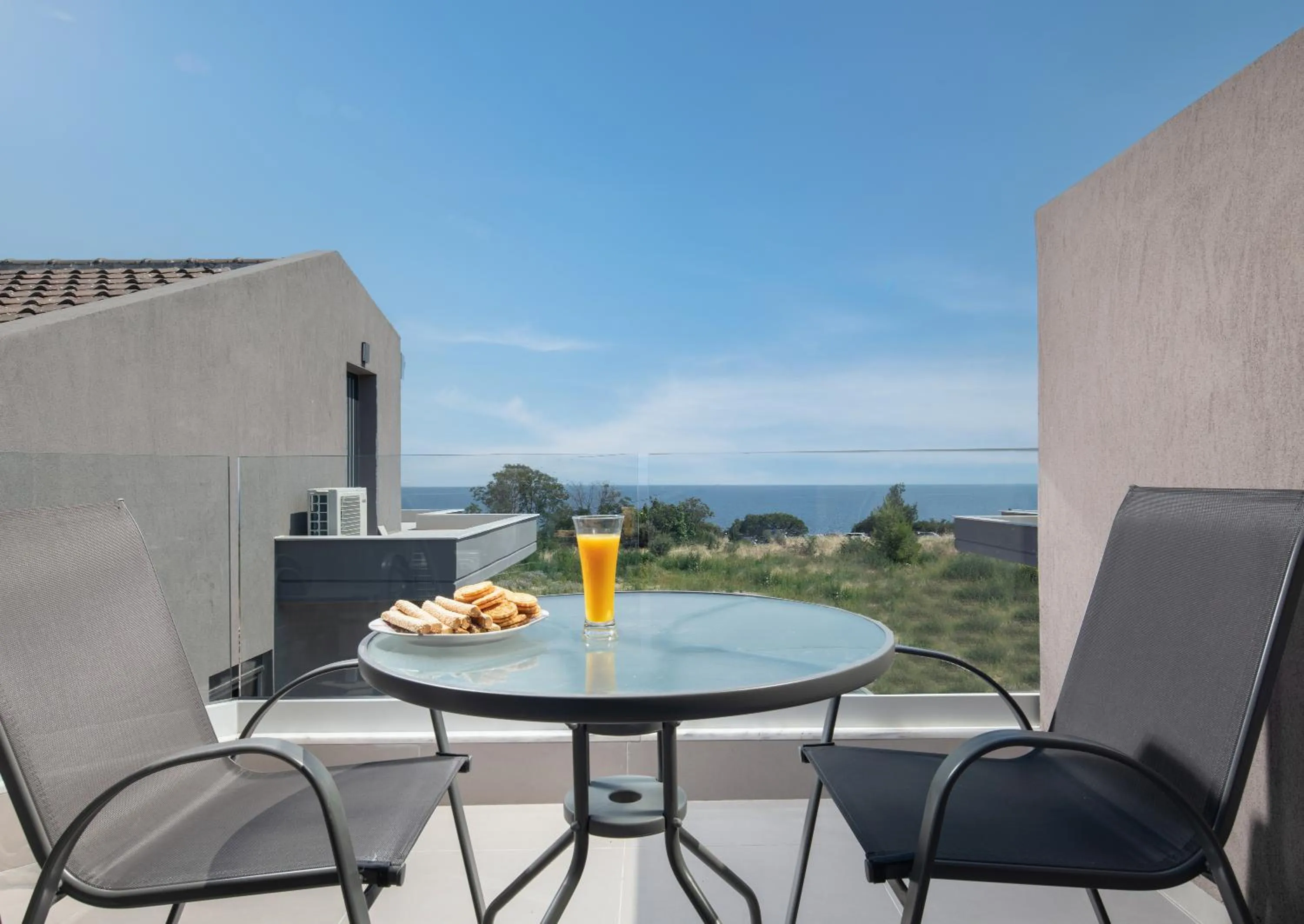 Property building in Mykoniatika Villas