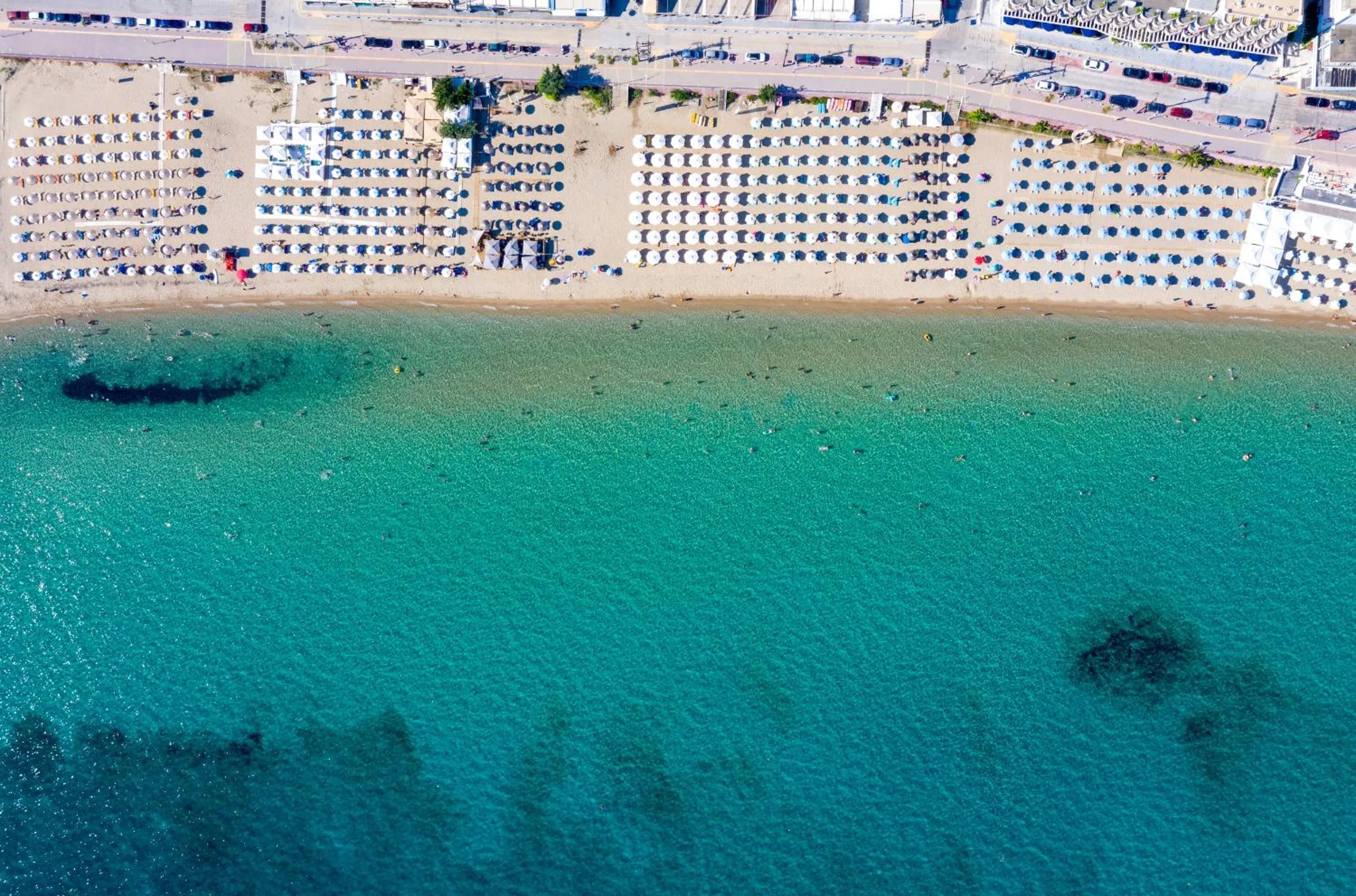 Beach in Mykoniatika Villas