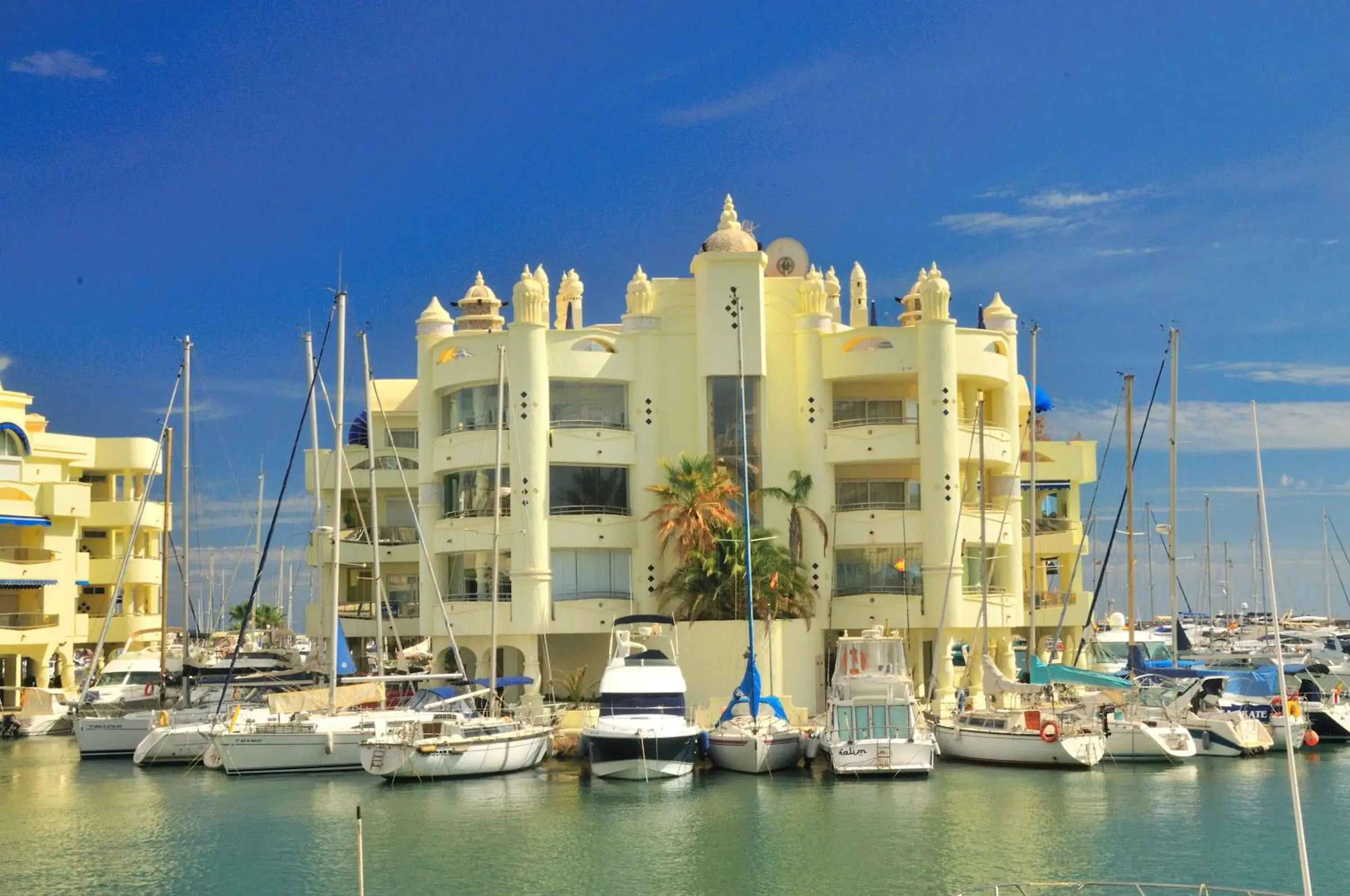 Capaldi Luxury Holiday Rentals Puerto Marina Benalmadena Capaldi Luxury Holiday Rentals Puerto Marina Benalmadena