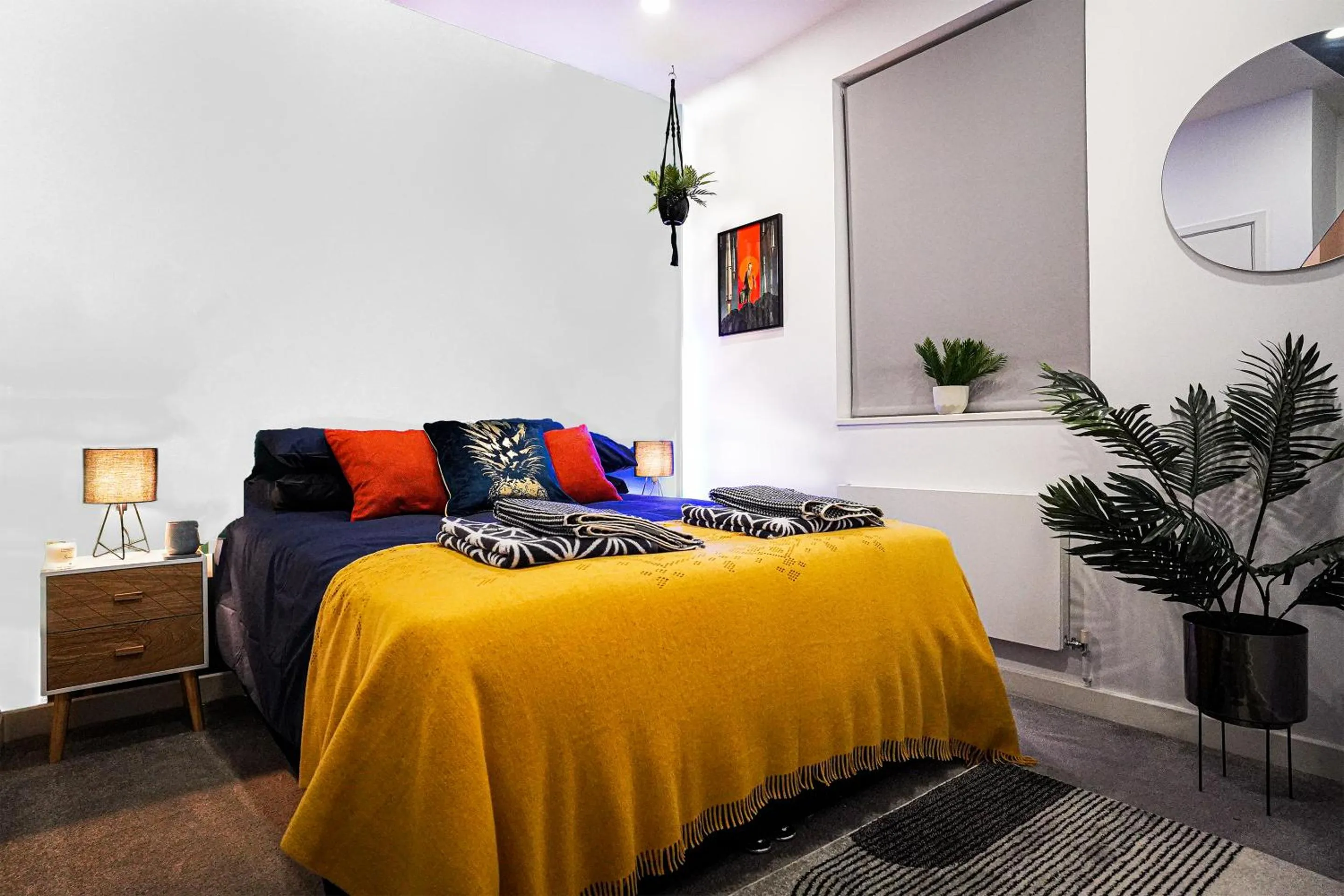 Bedroom, Bed in Luxury Stevenage Town Centre Apartment