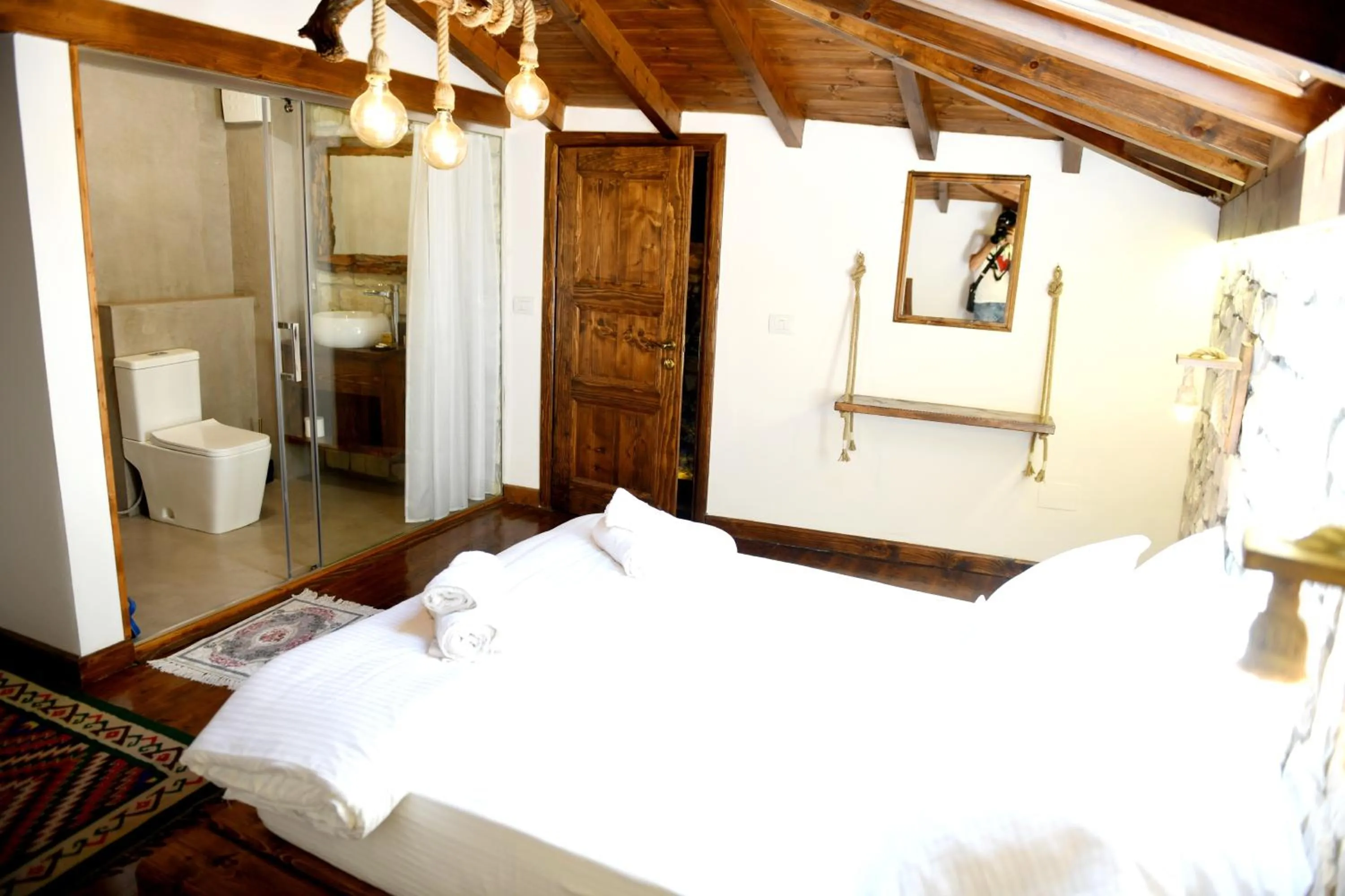 Toilet, Bed in Anhel Hotel