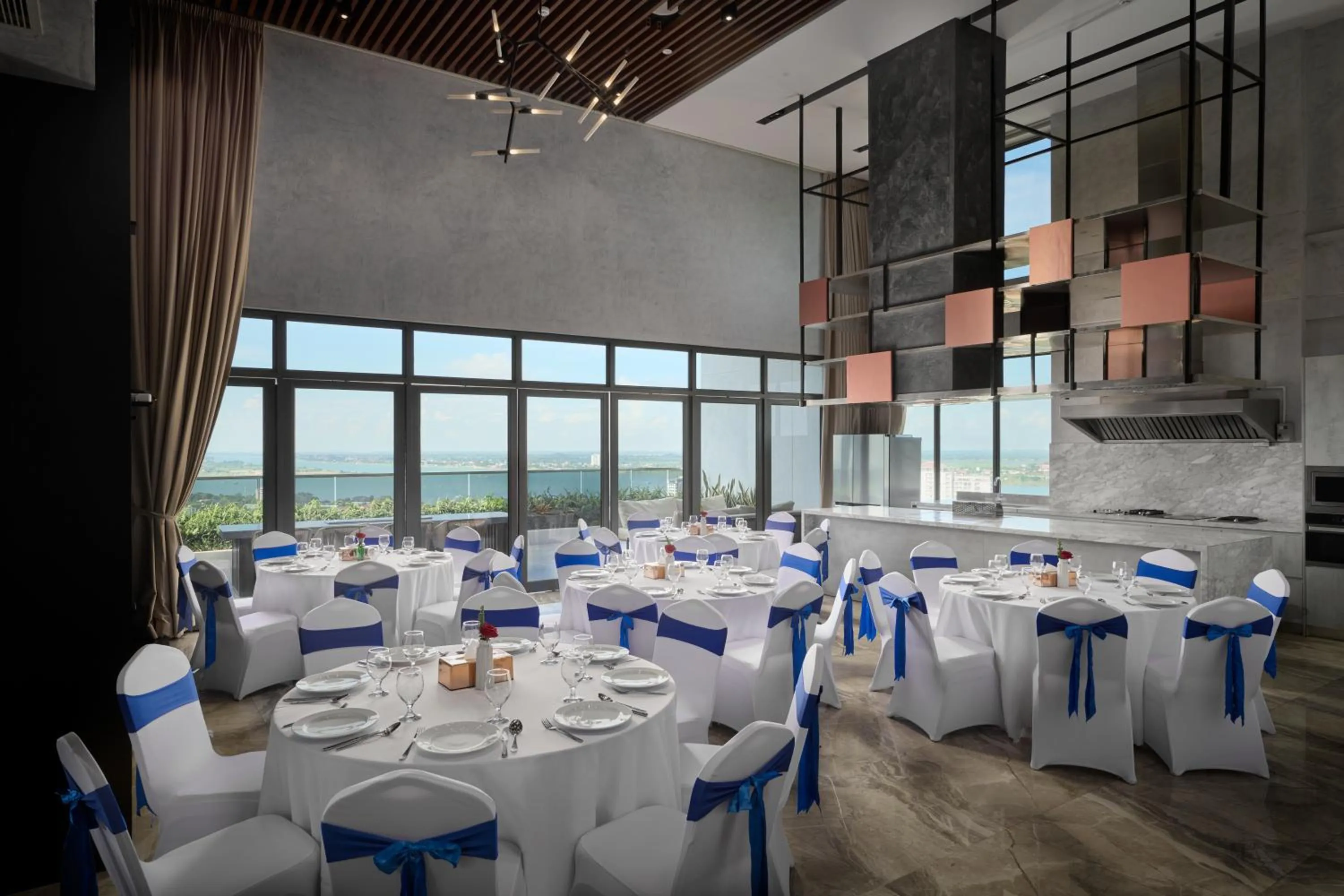 Meeting/conference room in The Peninsula Phnom Penh