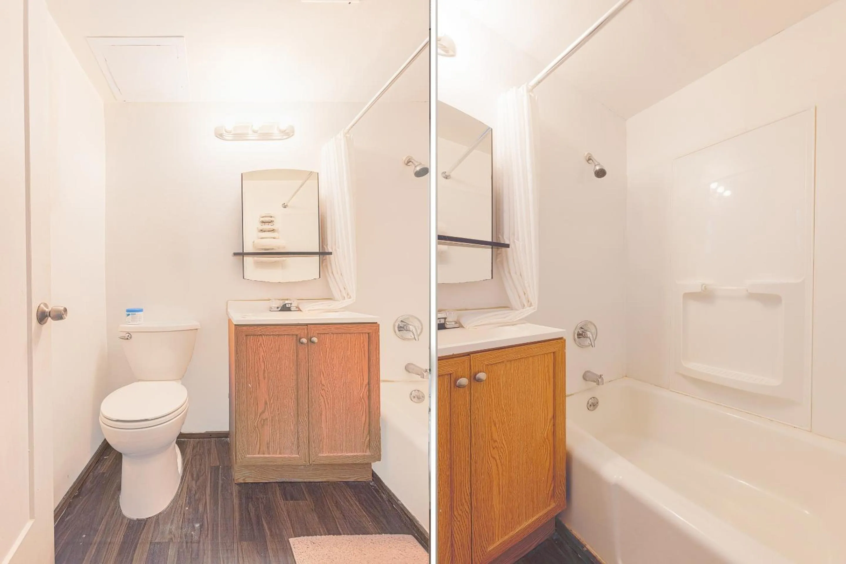 Bathroom in Sonrise Inn Lincoln Hwy By OYO