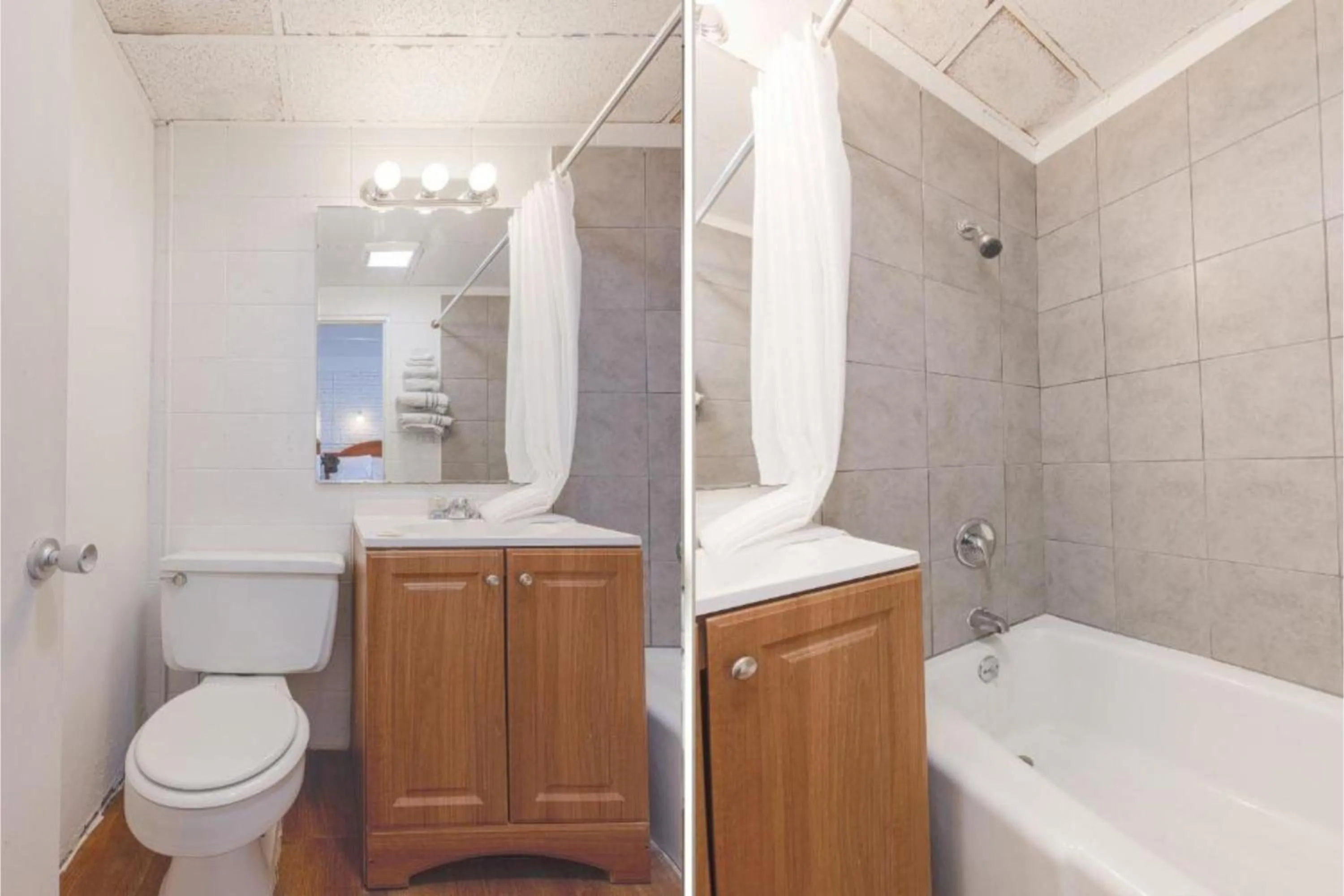 Bathroom in Sonrise Inn Lincoln Hwy By OYO