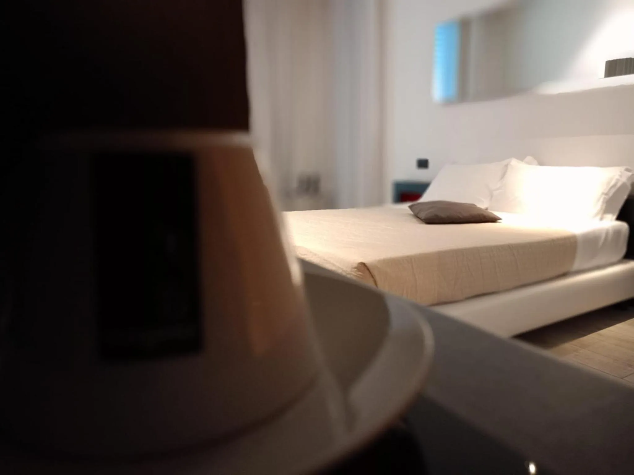 Bedroom, Bed in Blue Shades Hotel