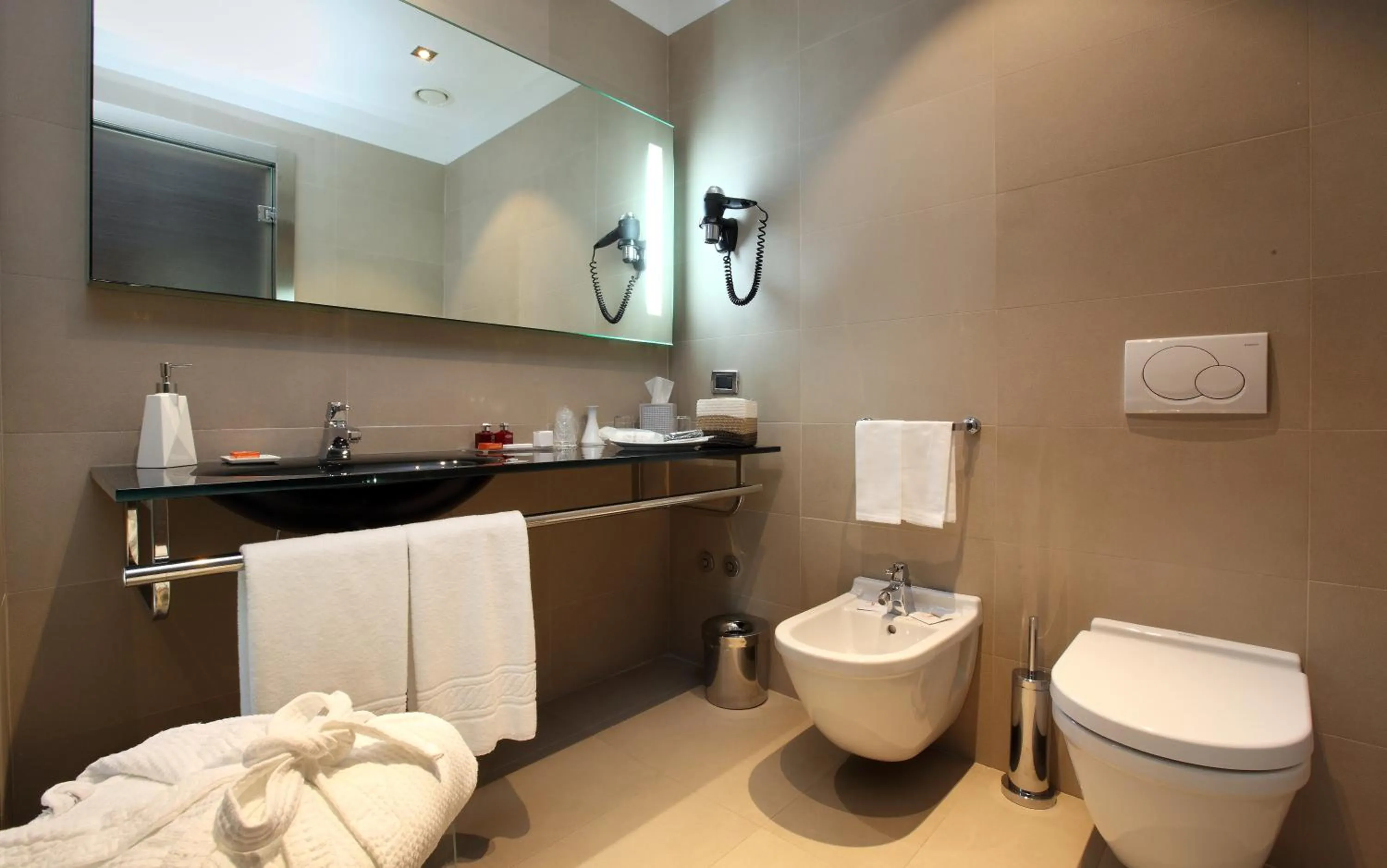 Bathroom in THotel Lamezia