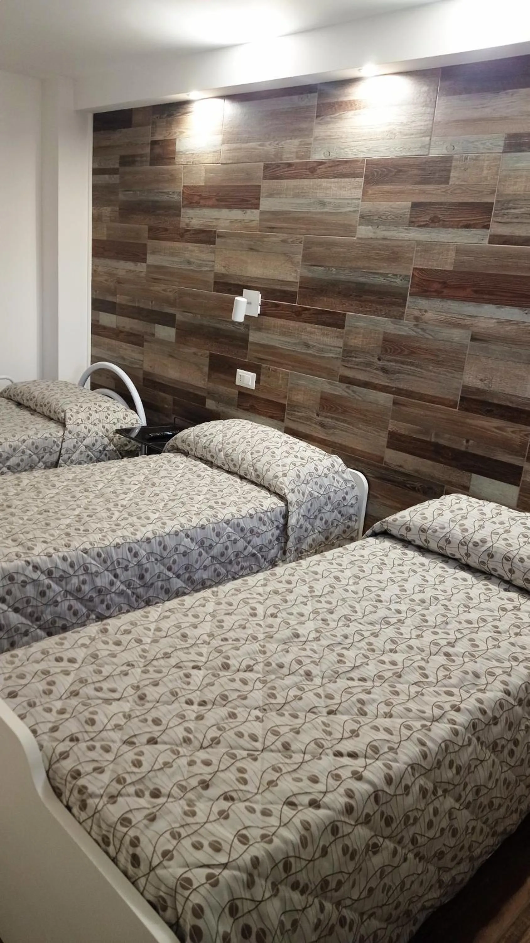 Bed in Hotel Ristorante Caligiuri