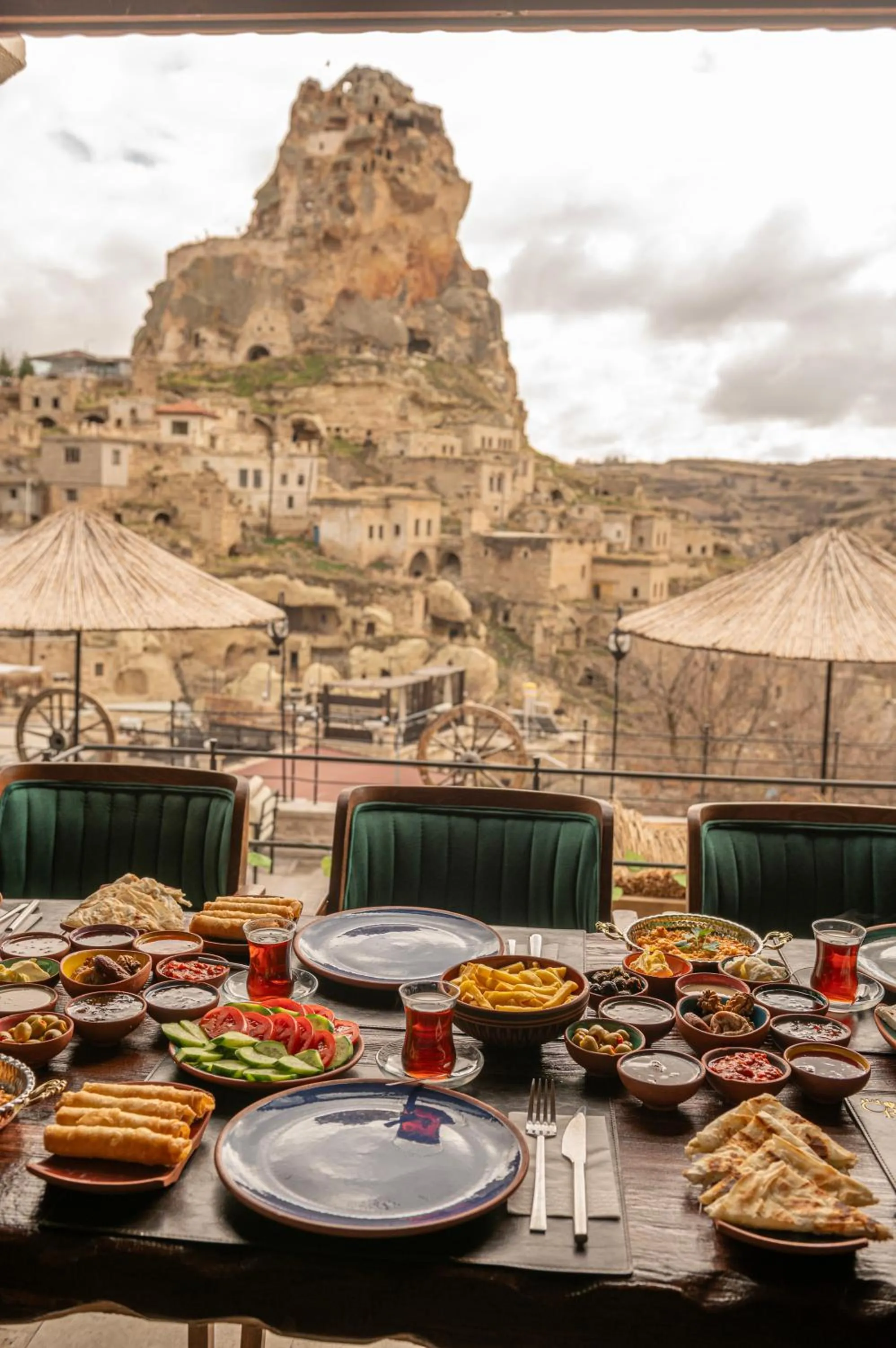 Breakfast in Capp Royal Cave HOTEL