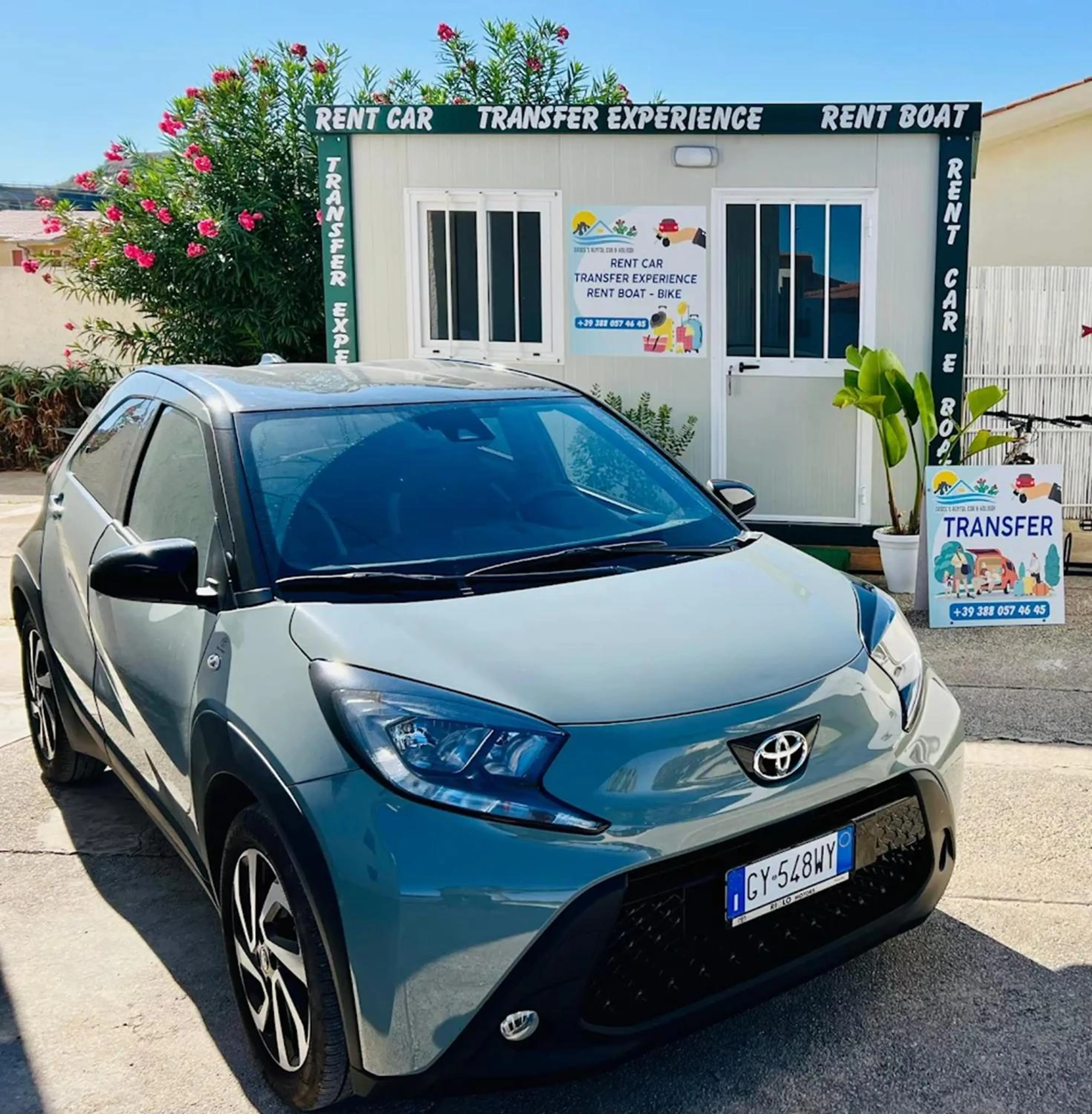 On-site shops in Case Playa