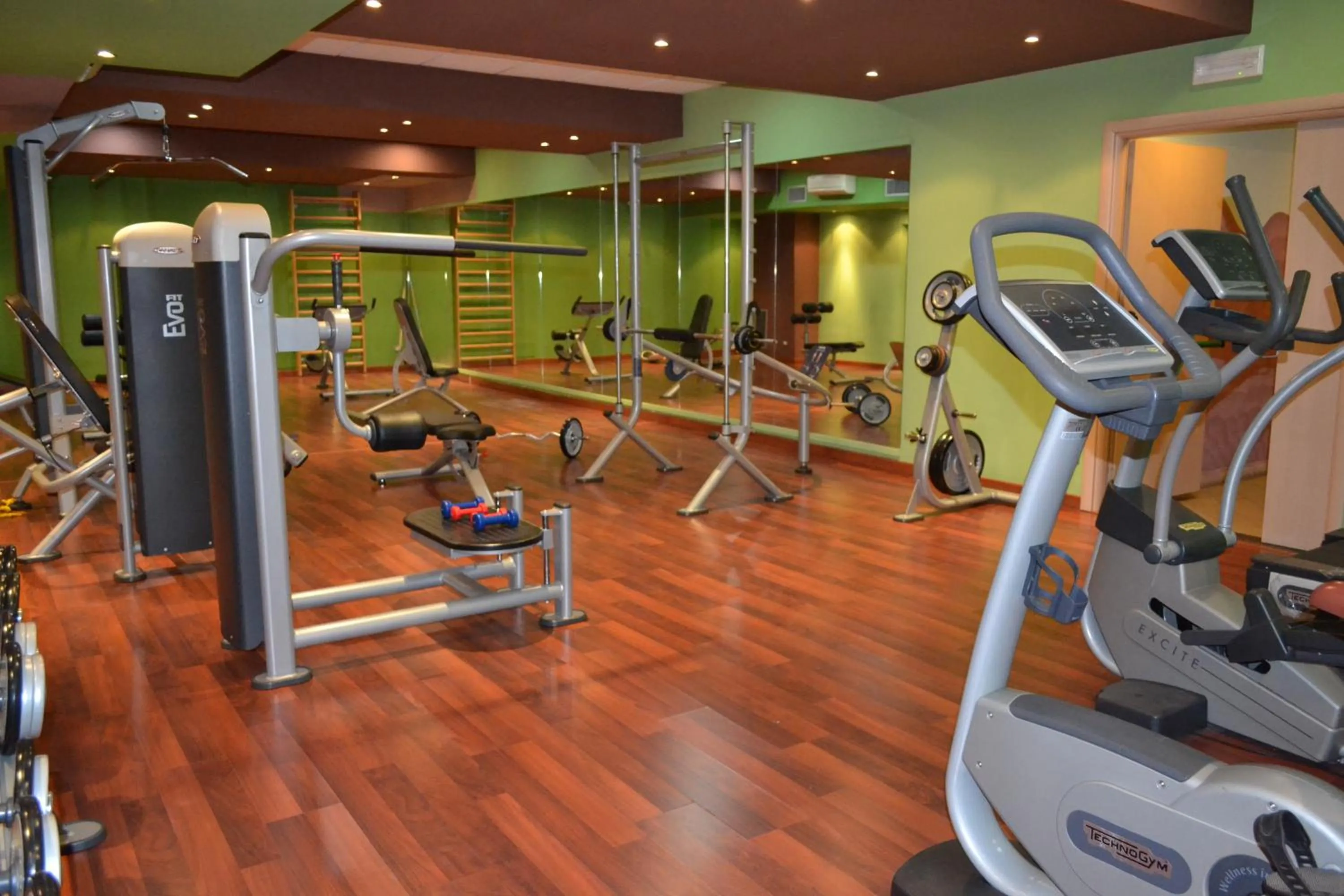 Fitness centre/facilities, Fitness Center/Facilities in Marina Palace Hotel & Congress Hall