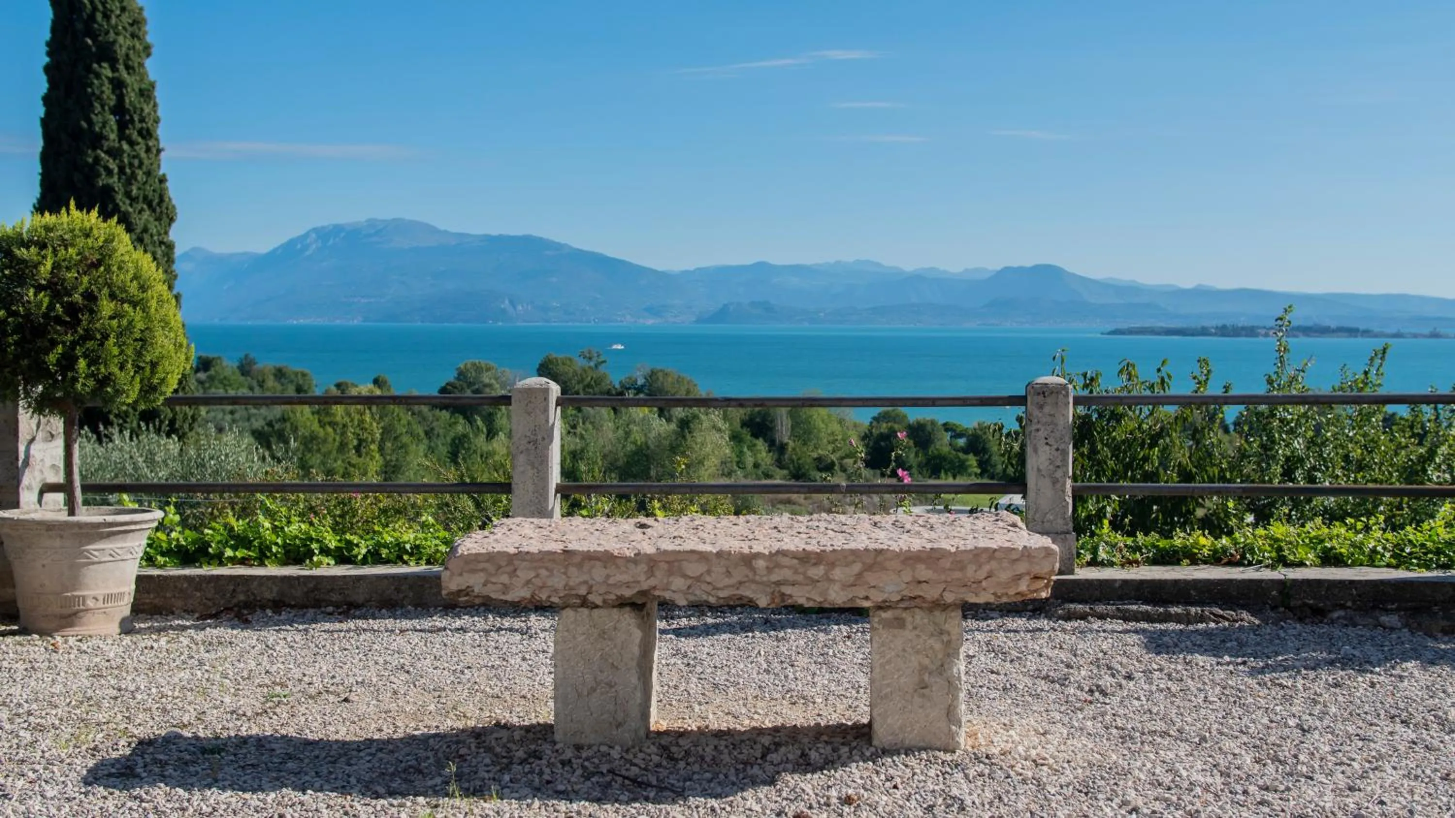 Natural landscape in Castello Belvedere Apartments