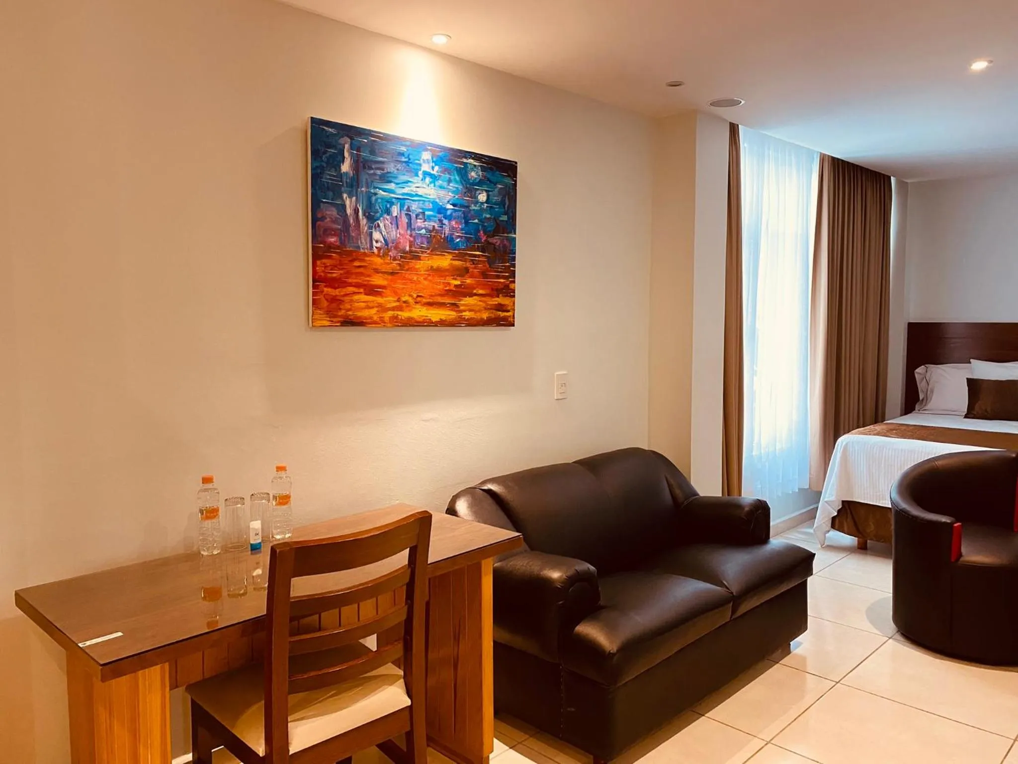 TV and multimedia, Bed in San Francisco Hotel Boutique