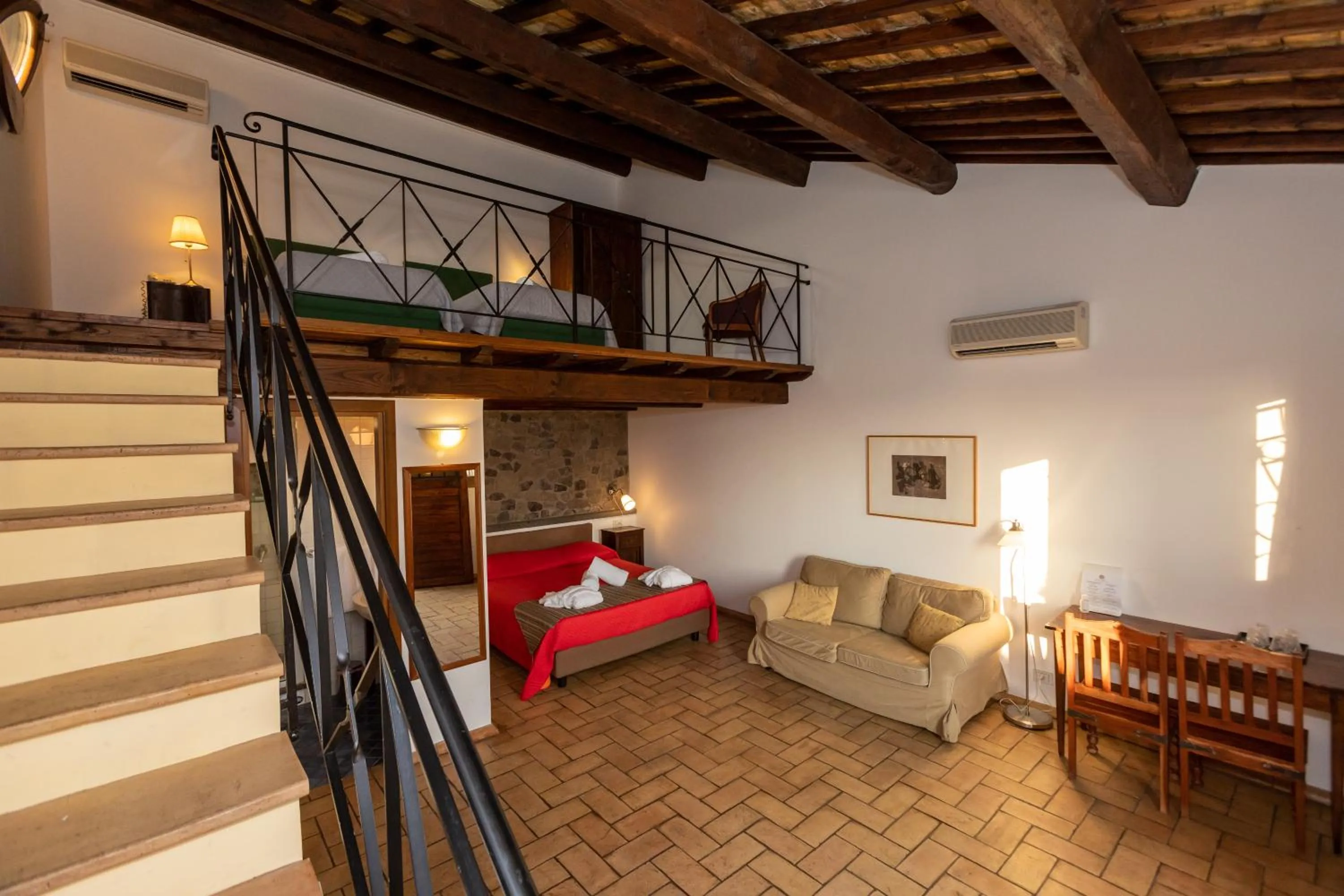 Photo of the whole room in Residenza d'Epoca Pietra Di Ponente