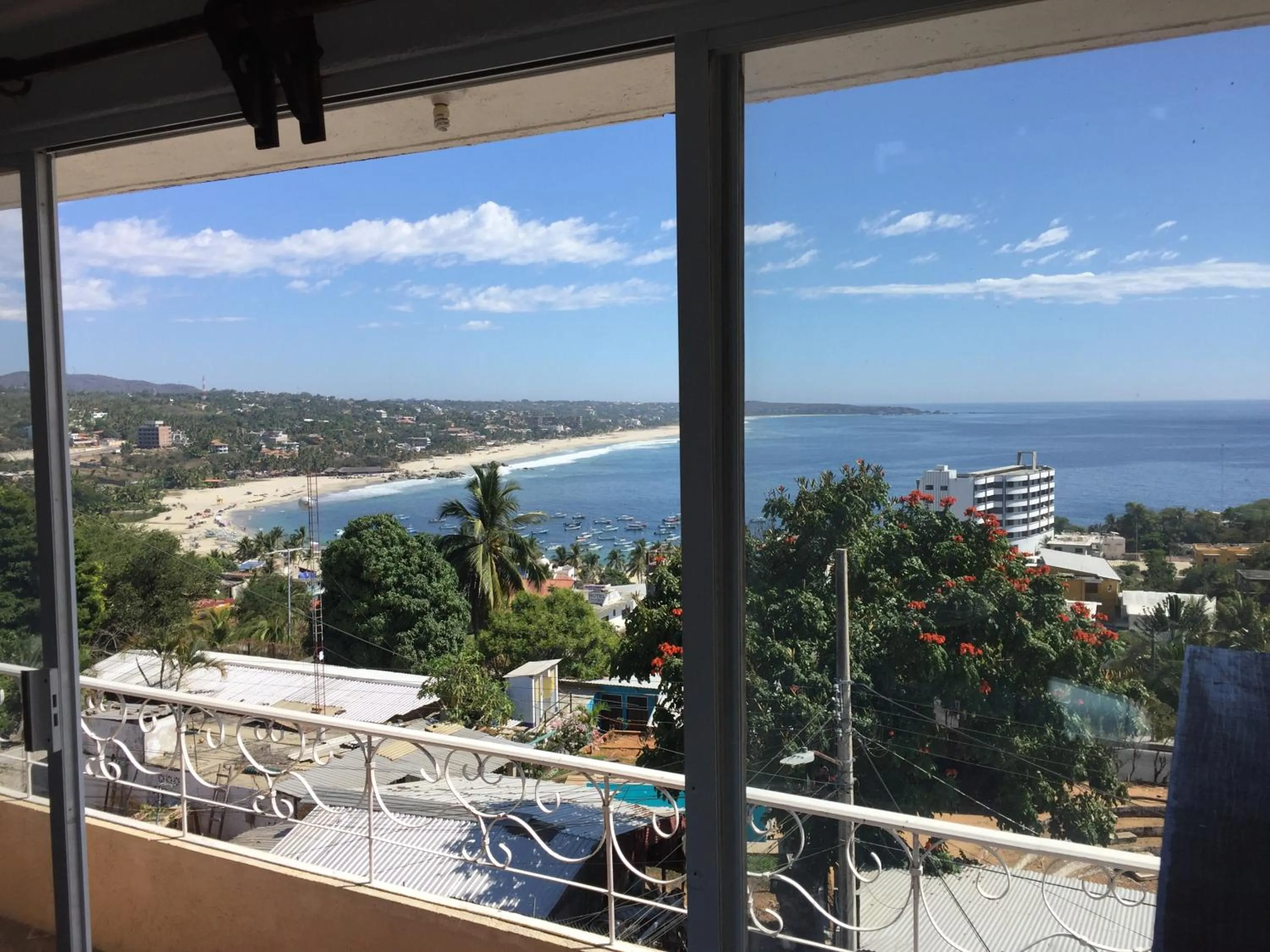 Pargos Hotel & Cowork