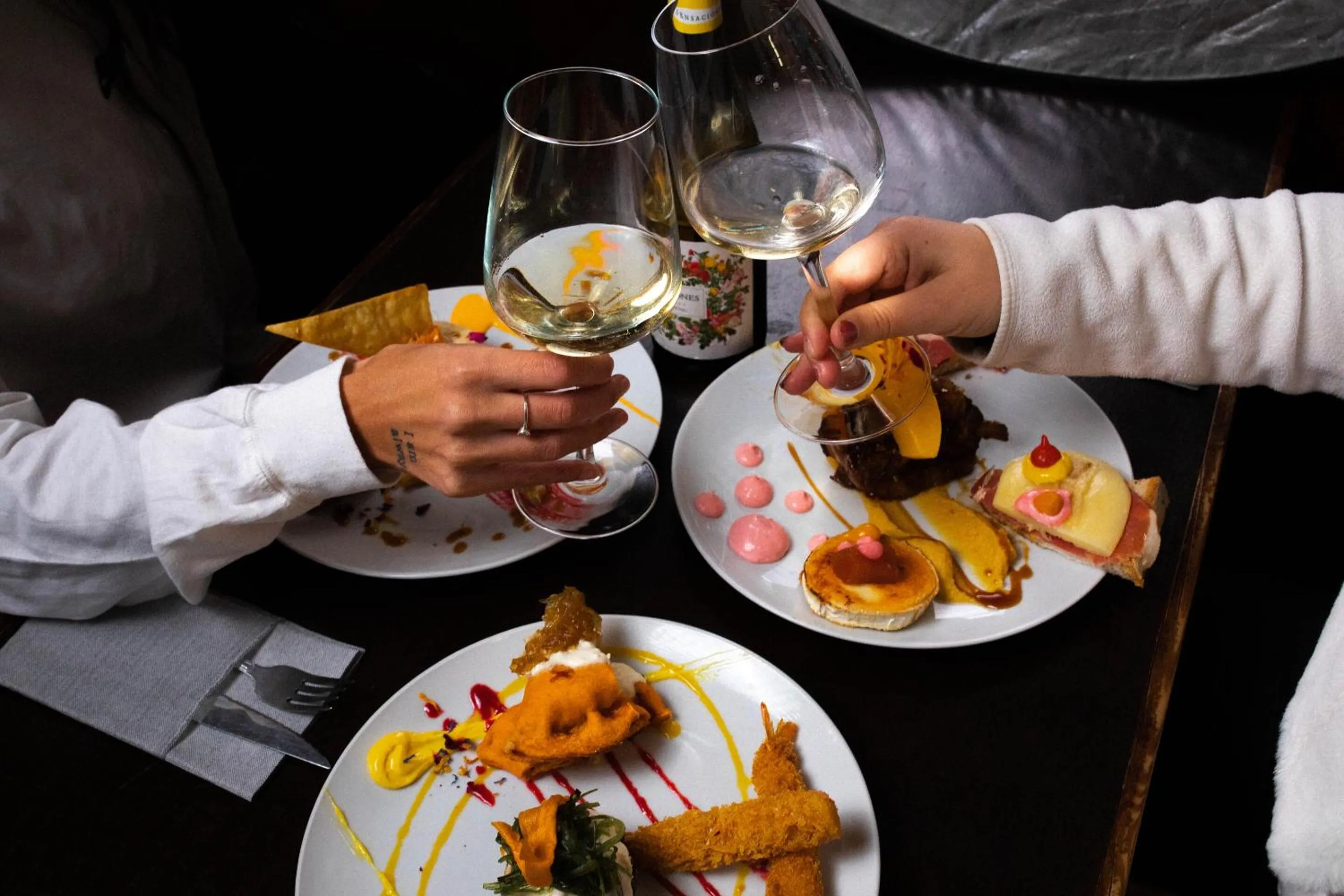Dining area in Hostal Alto Aragon