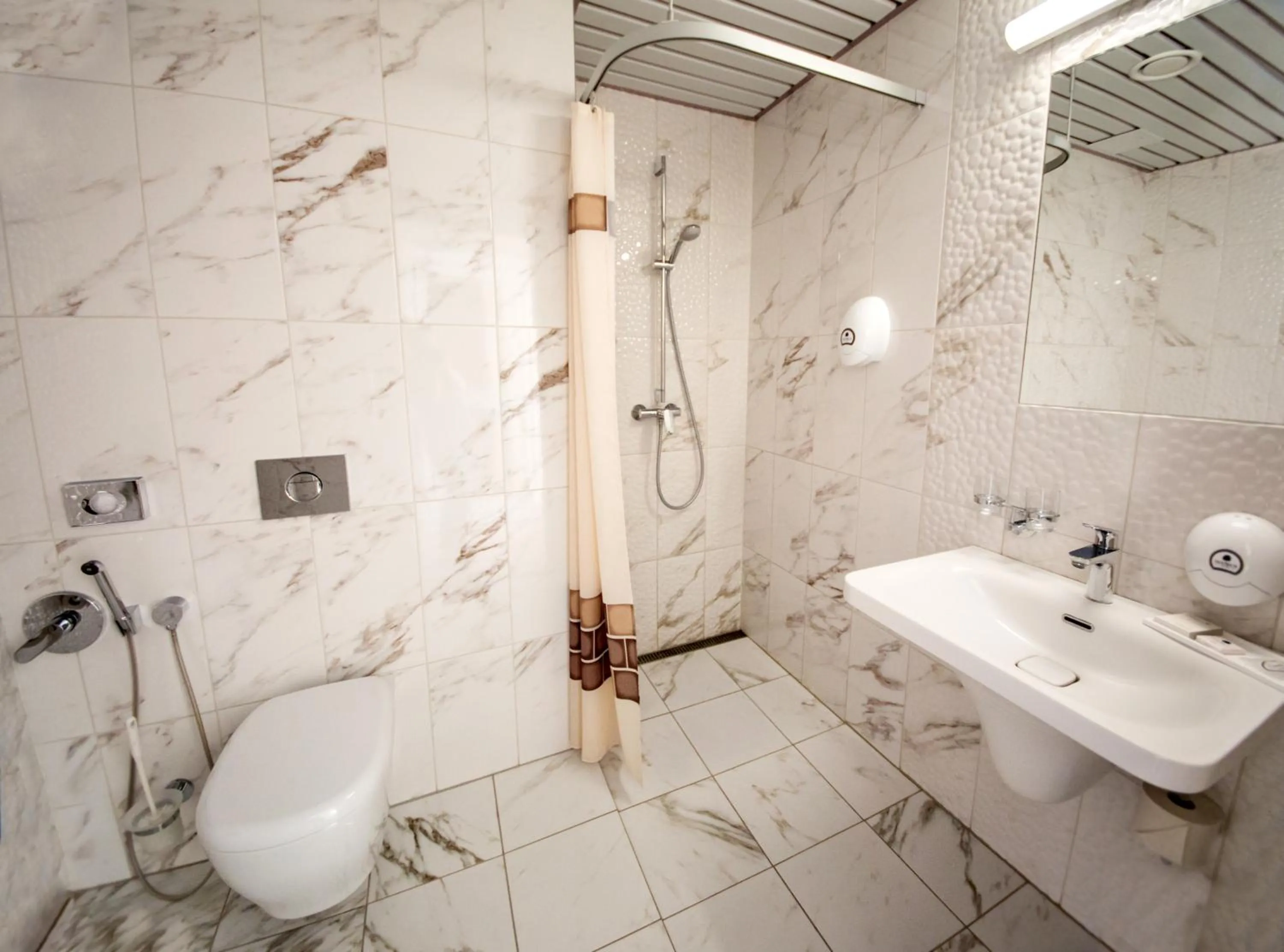 Shower in Noorus SPA Hotel