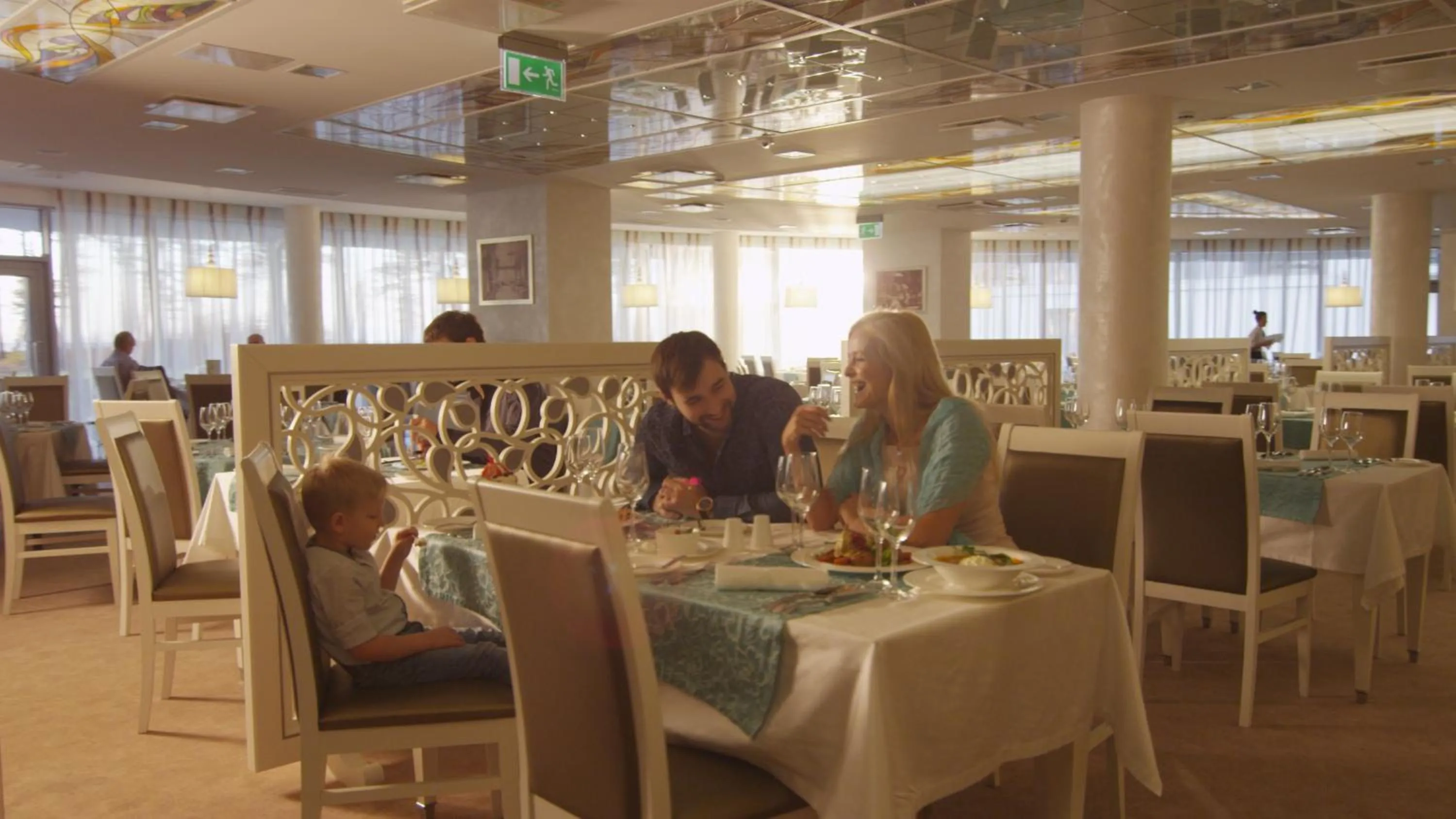 Restaurant/places to eat in Noorus SPA Hotel