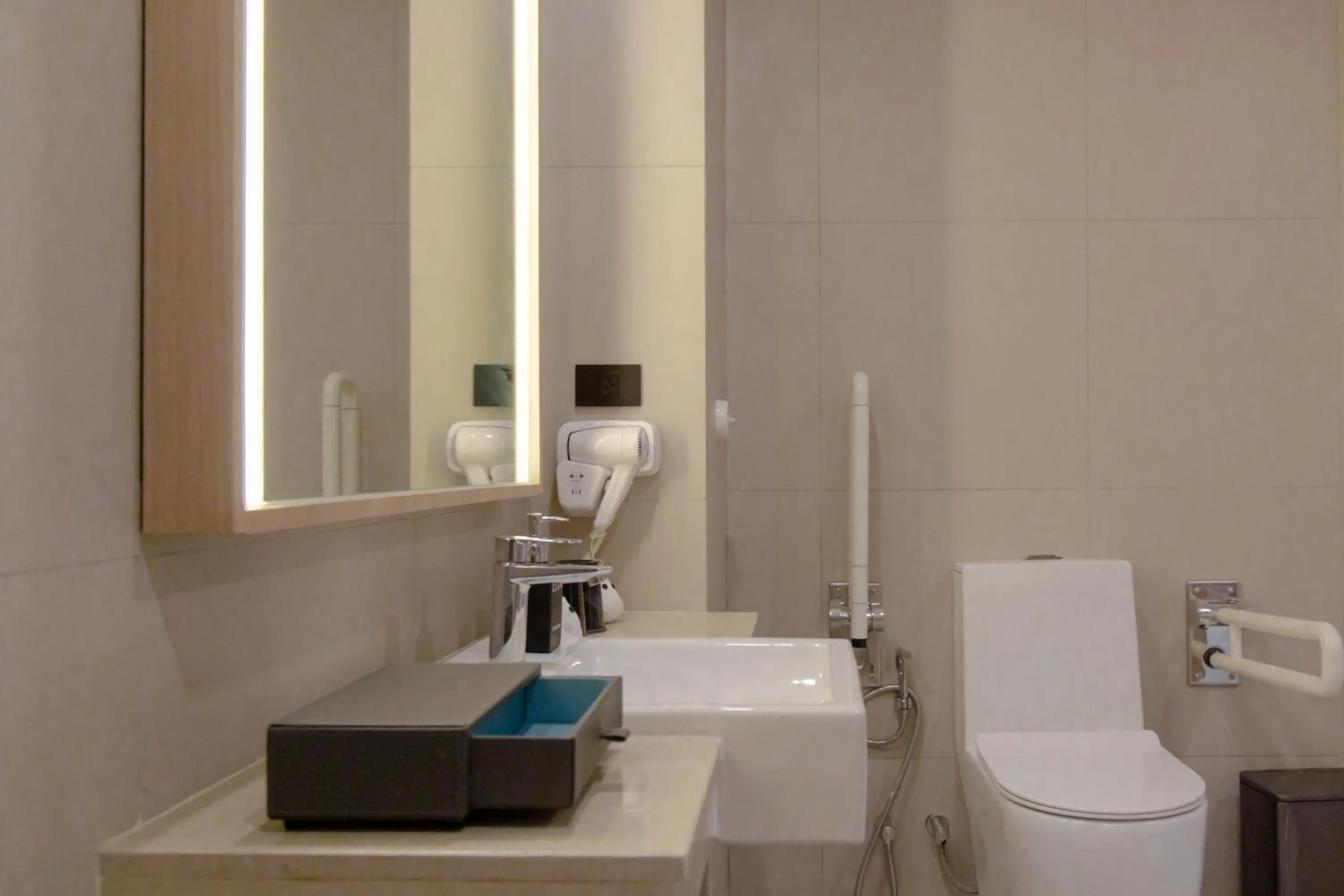 Toilet in GLOW Mira Karon Beach