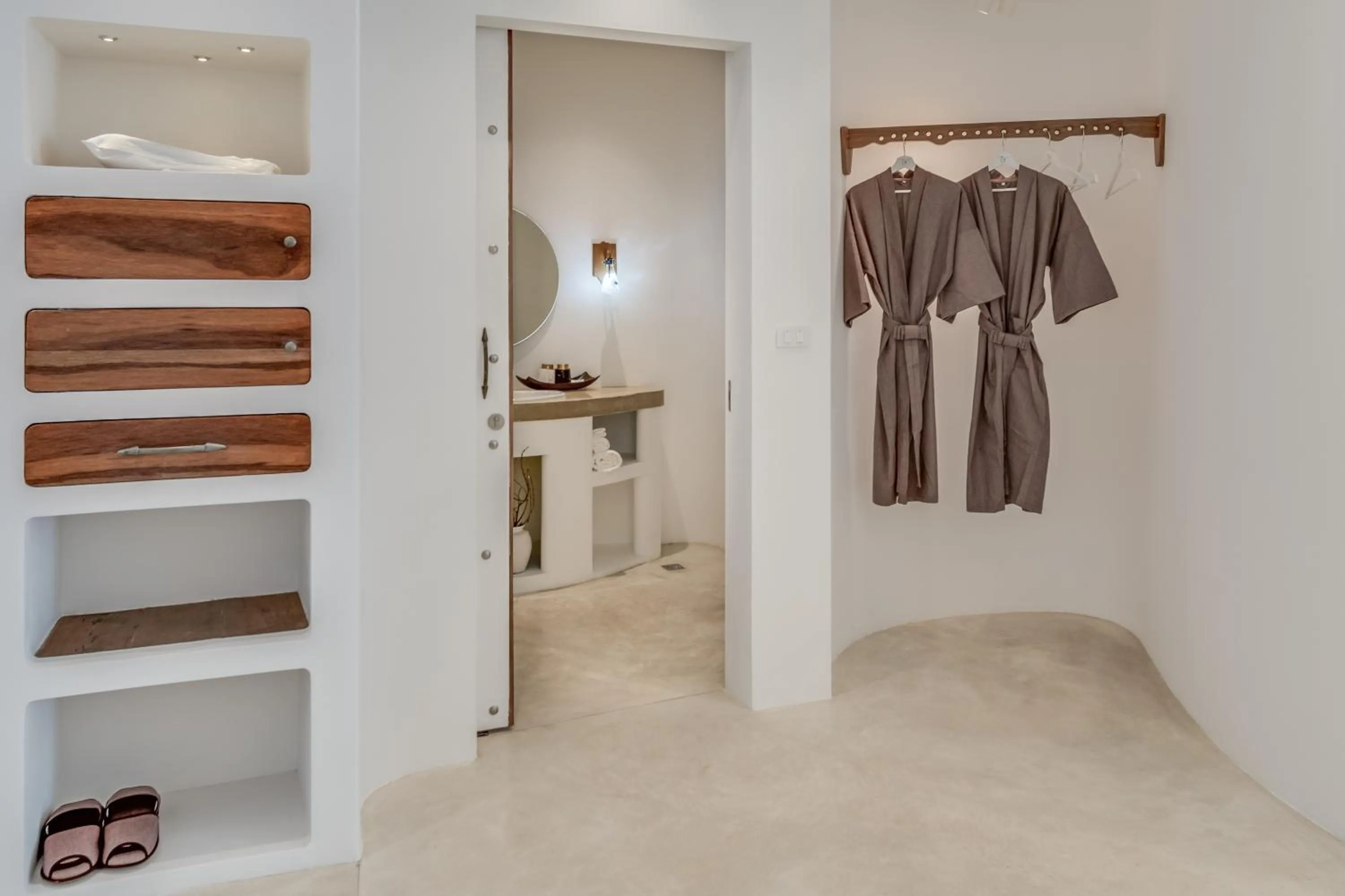 Bathroom in Ampersand Resort