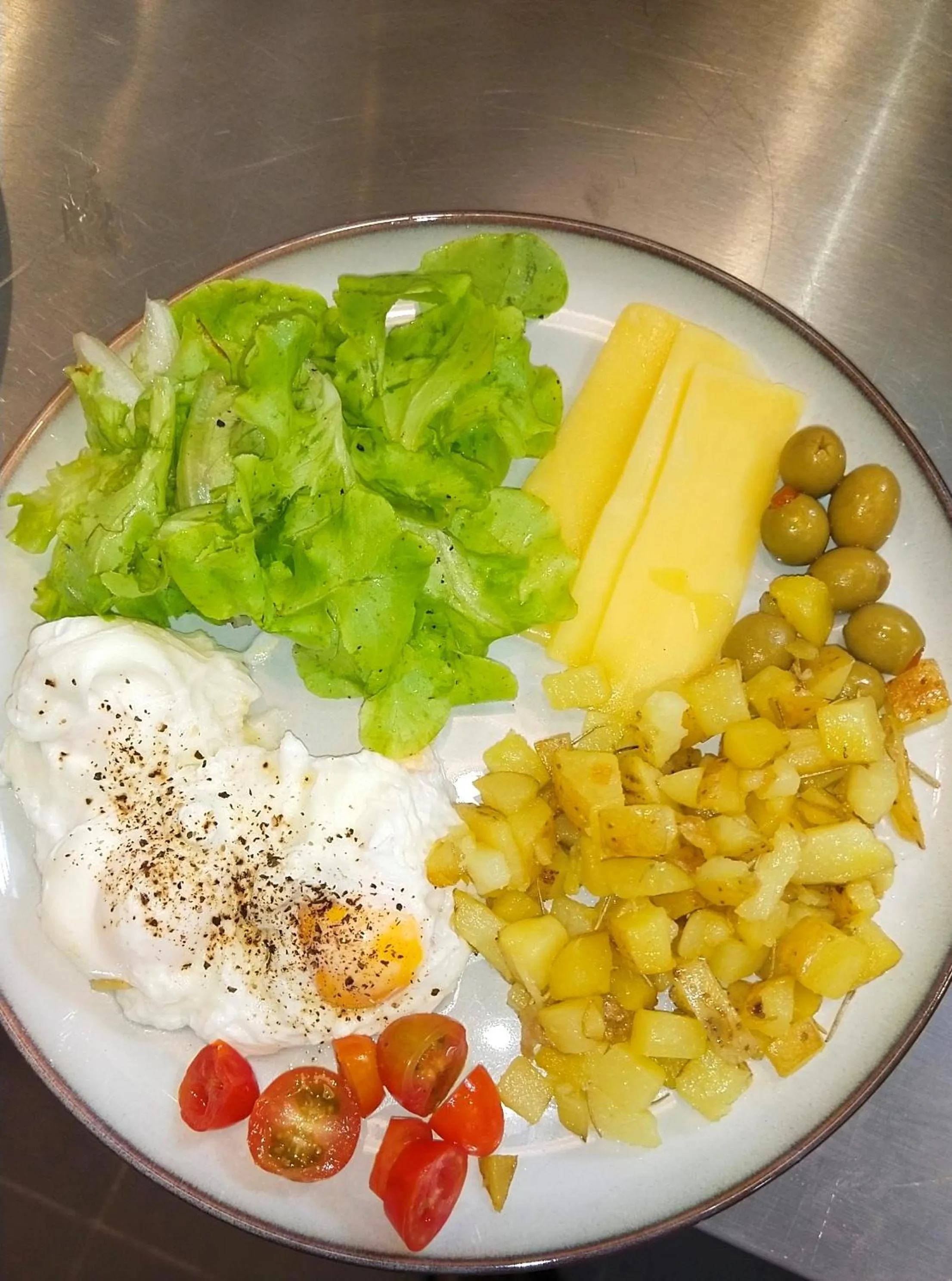 Breakfast in Ampersand Resort