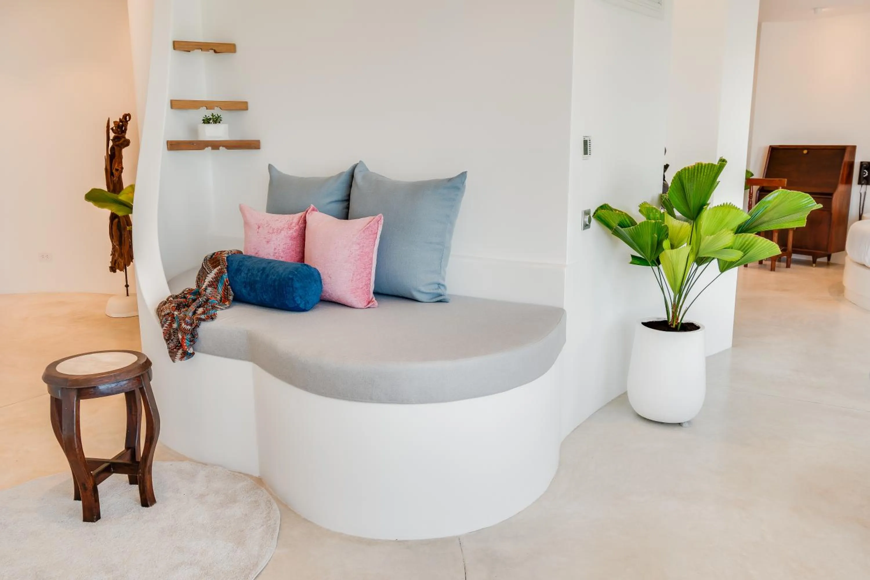 Seating area in Ampersand Resort