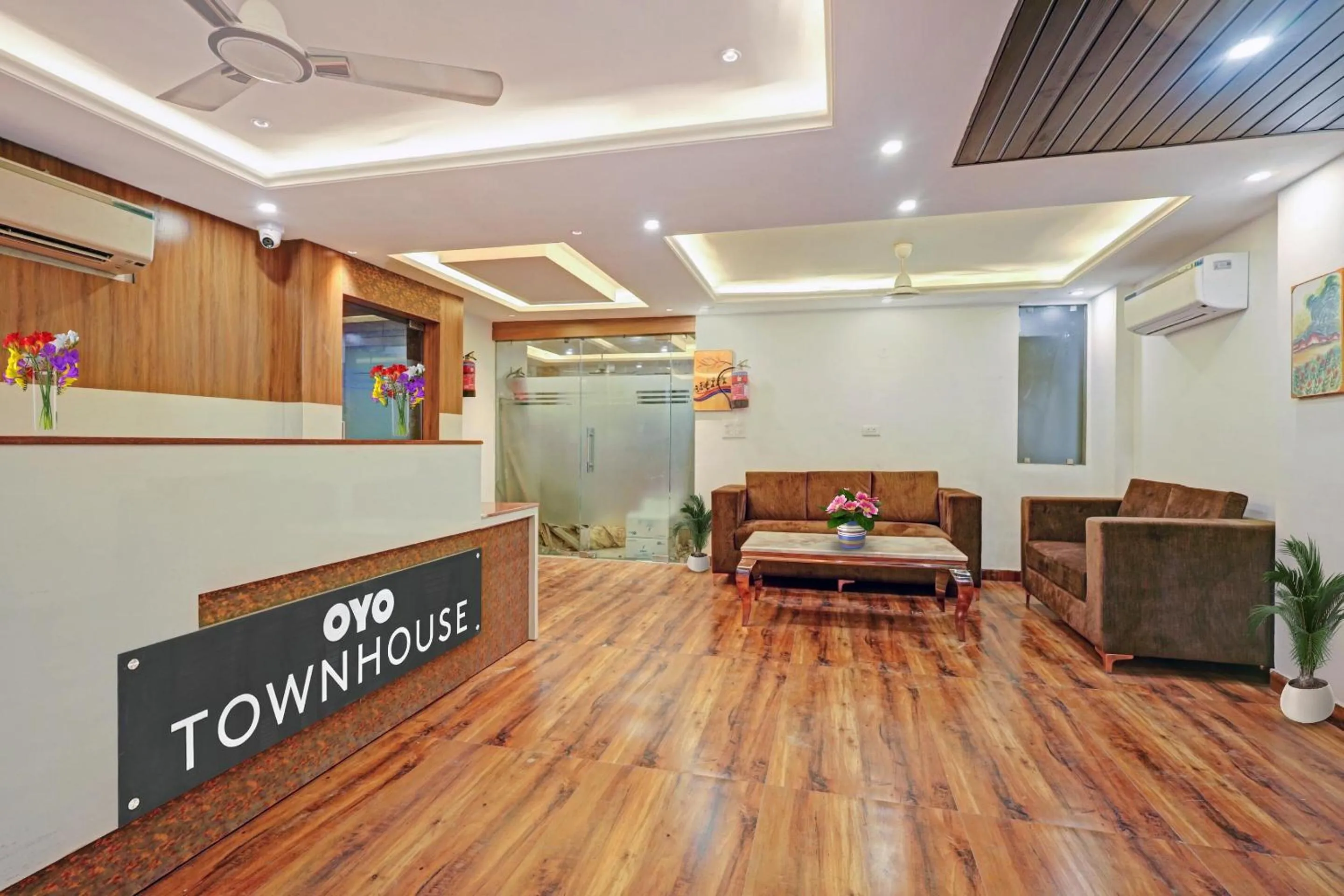 Lobby or reception in Townhouse Lucky Grand Palace