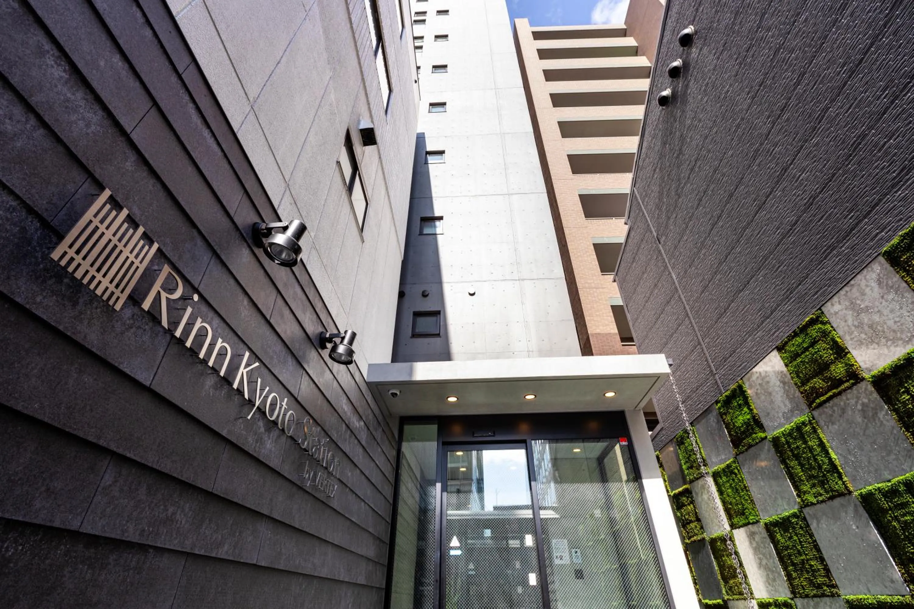 Property building in Rinn Kyoto Station