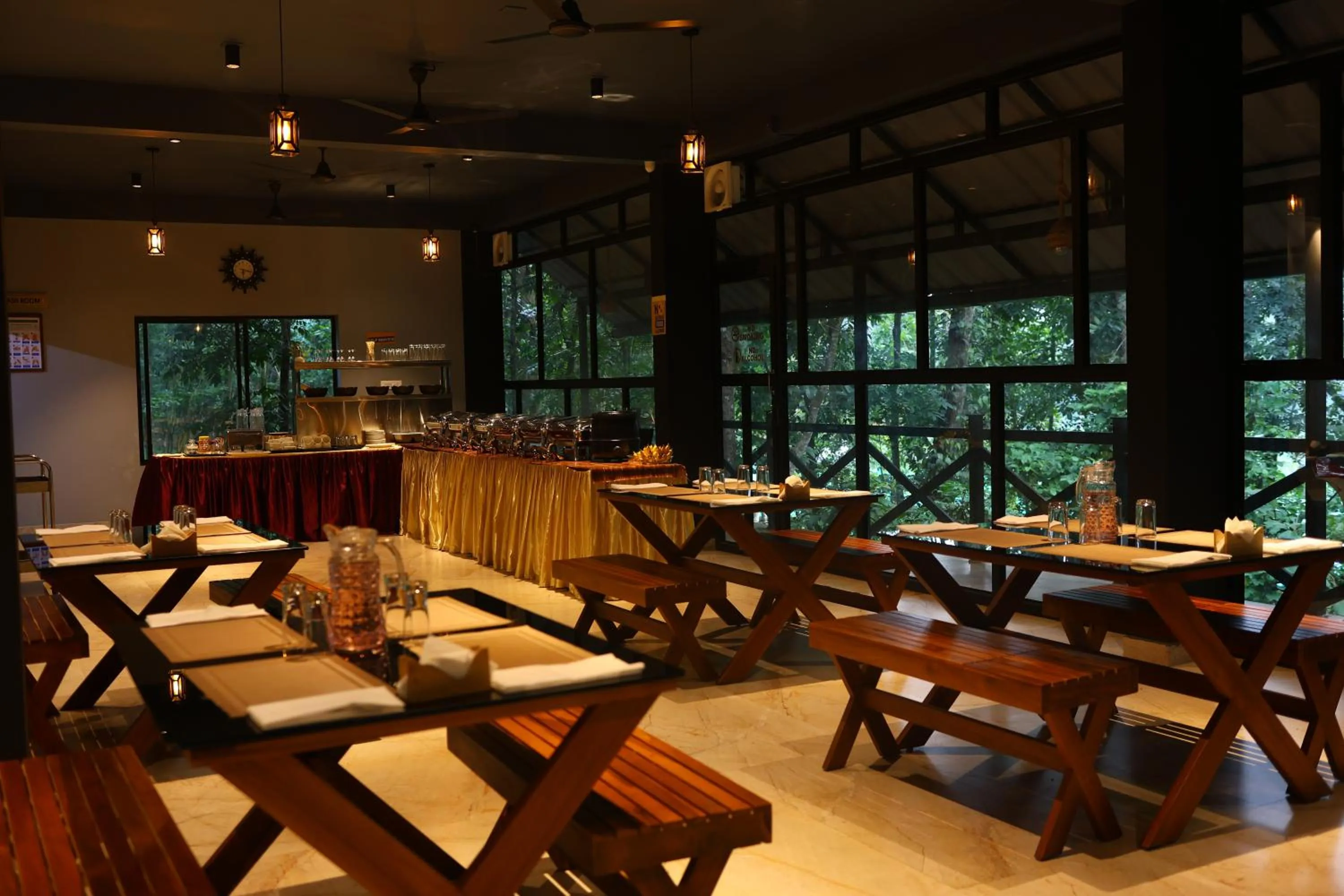 Restaurant/places to eat in Vajra Ayurveda and Yoga Retreat