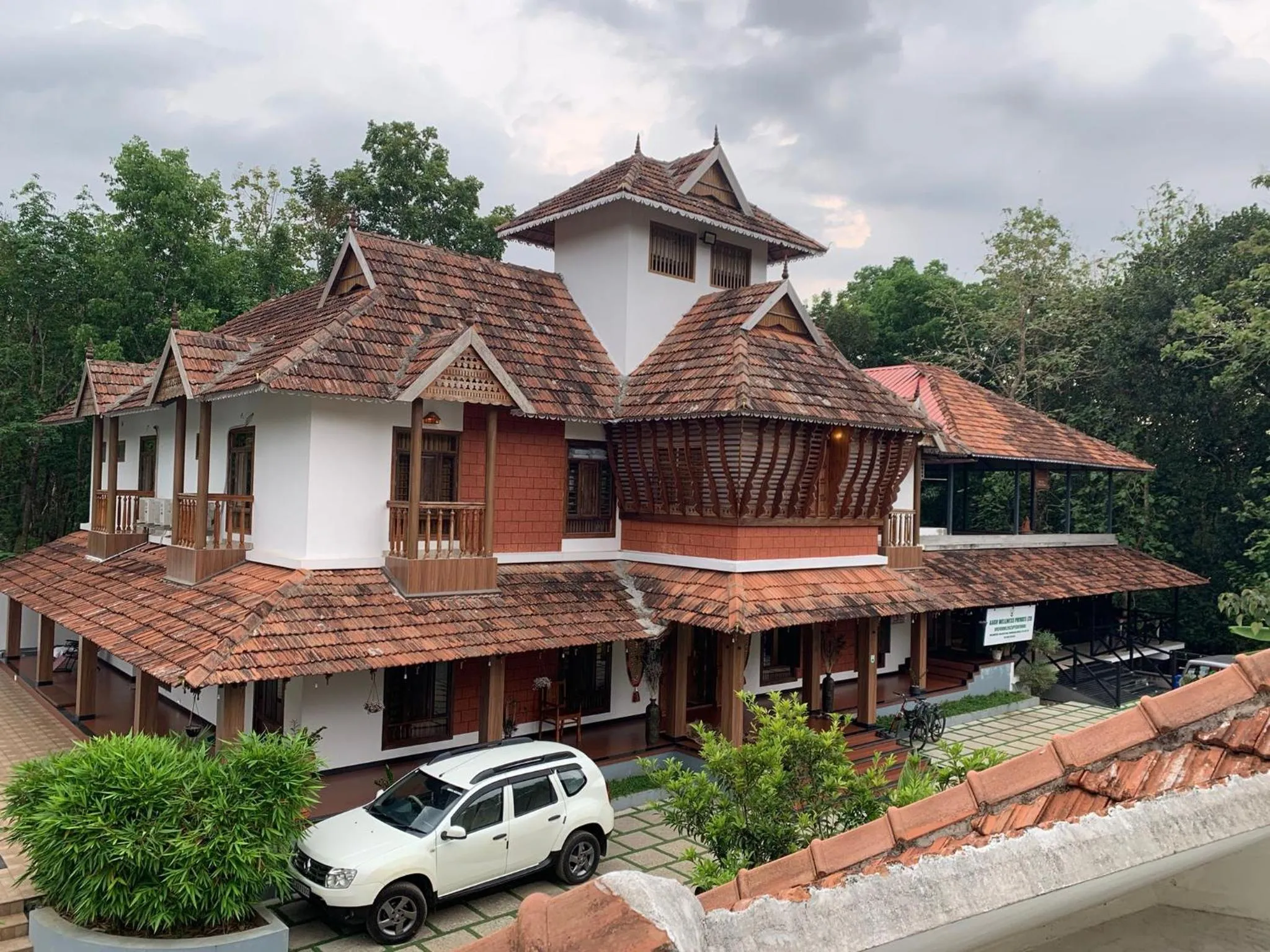 Property building in Vajra Ayurveda and Yoga Retreat